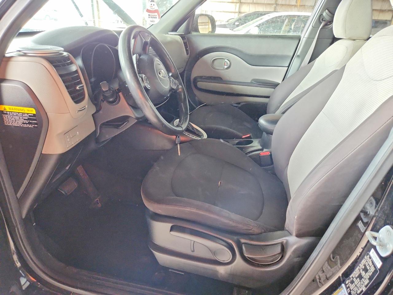 2015 Kia Soul Base Black vin: KNDJN2A29F7199132