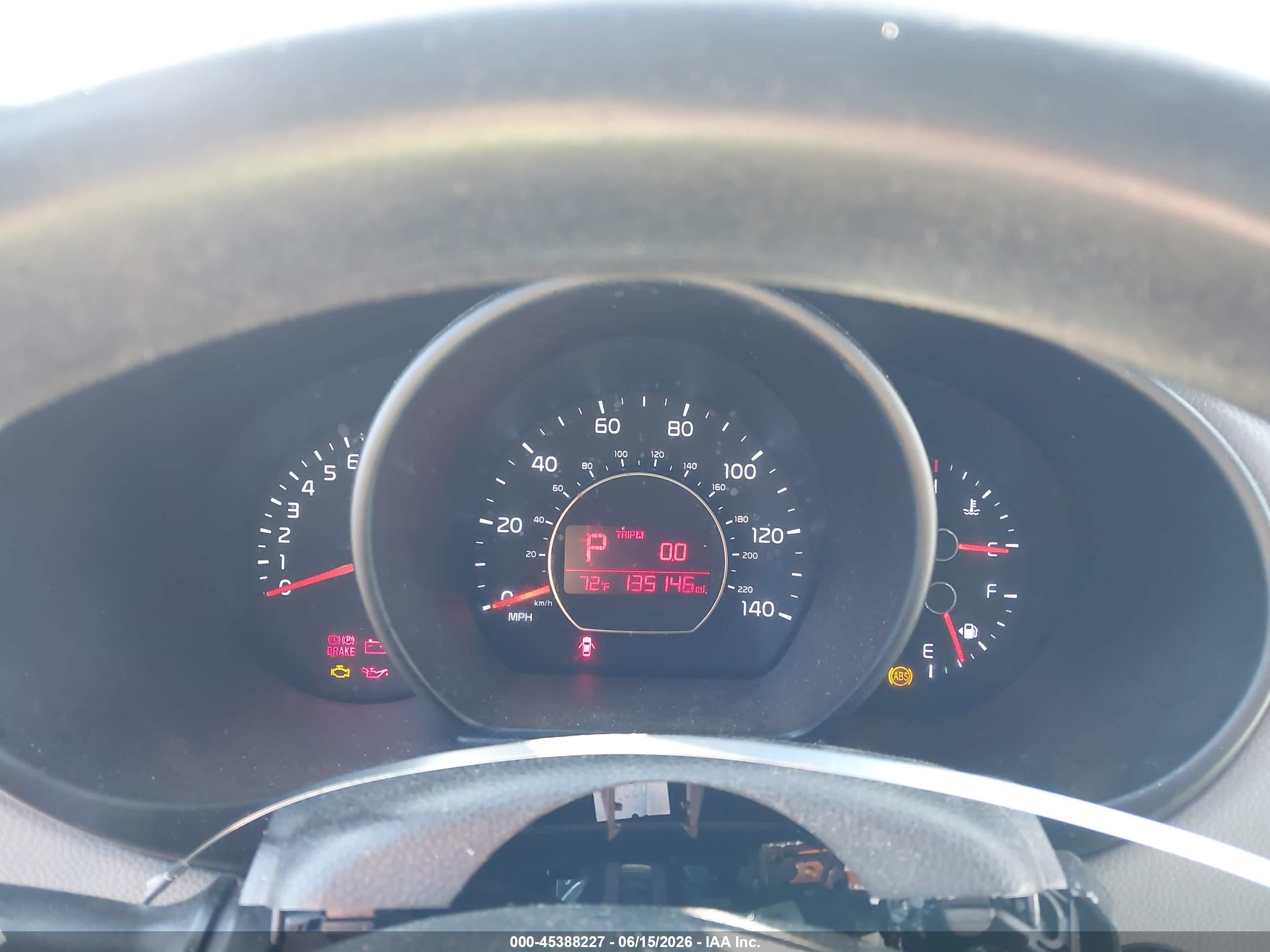 2015 Kia Soul   Серый vin: KNDJN2A29F7201171
