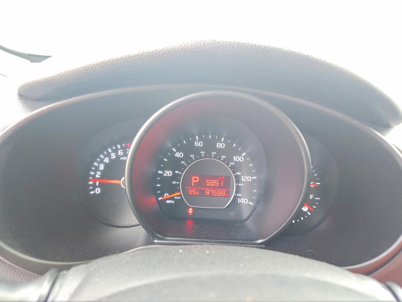 2015 Kia Soul Base Gray vin: KNDJN2A29F7750000