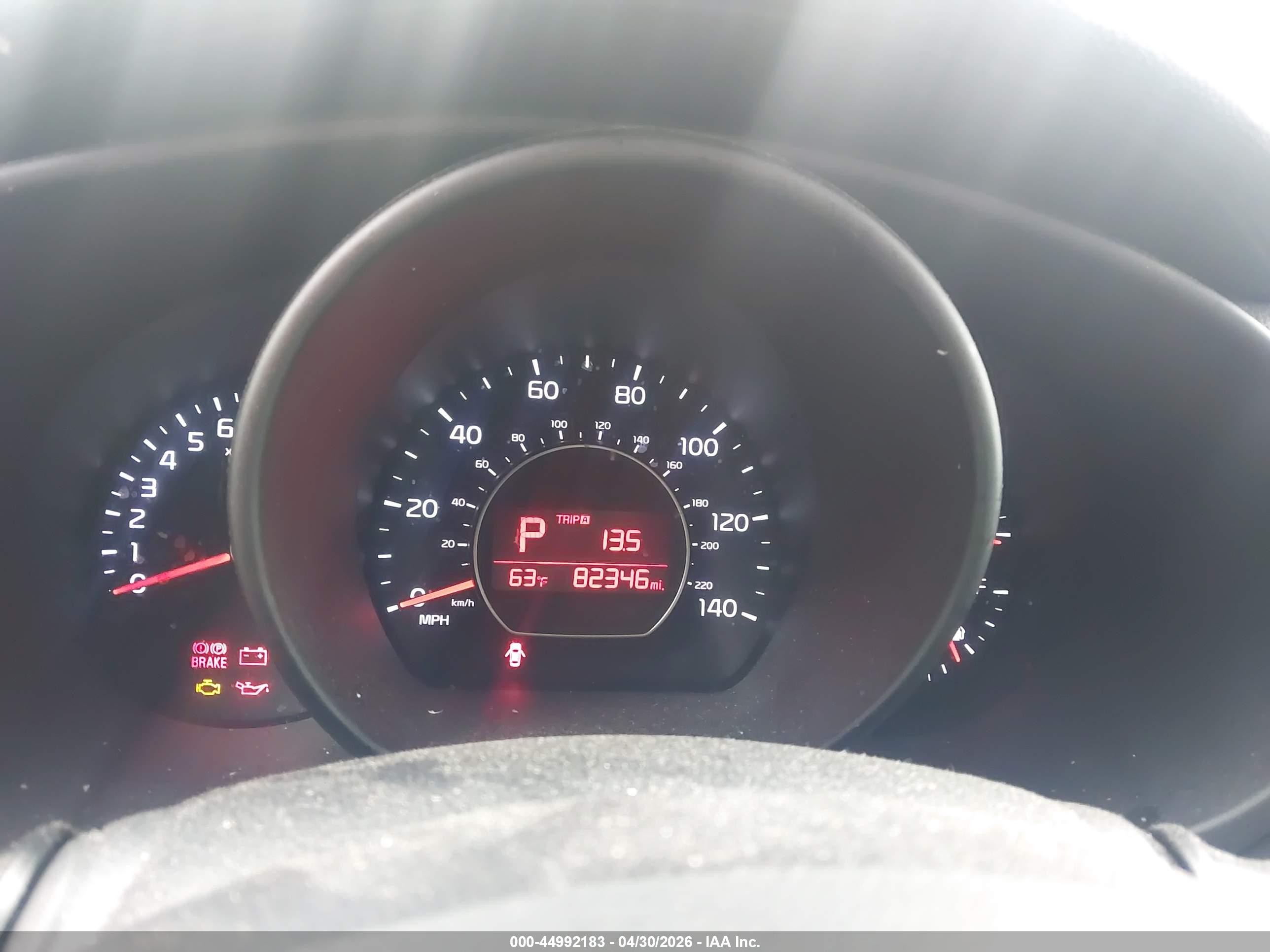2015 Kia Soul   White vin: KNDJN2A29F7761515