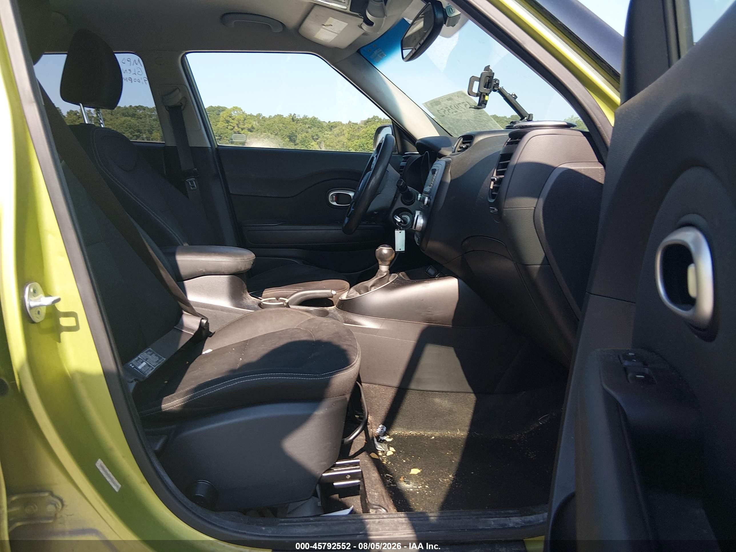 2015 Kia Soul   Green vin: KNDJN2A29F7775799