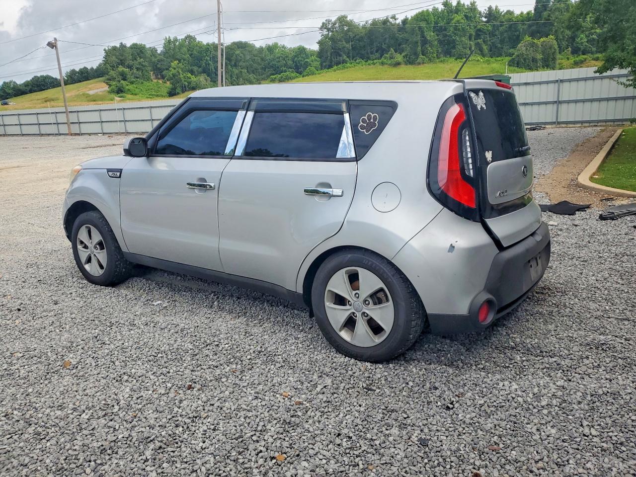 2015 Kia Soul Base Gray vin: KNDJN2A29F7798516
