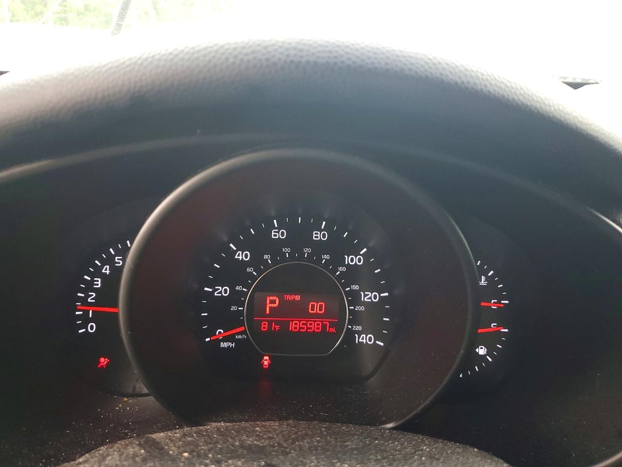 2015 Kia Soul Base Gray vin: KNDJN2A29F7798516