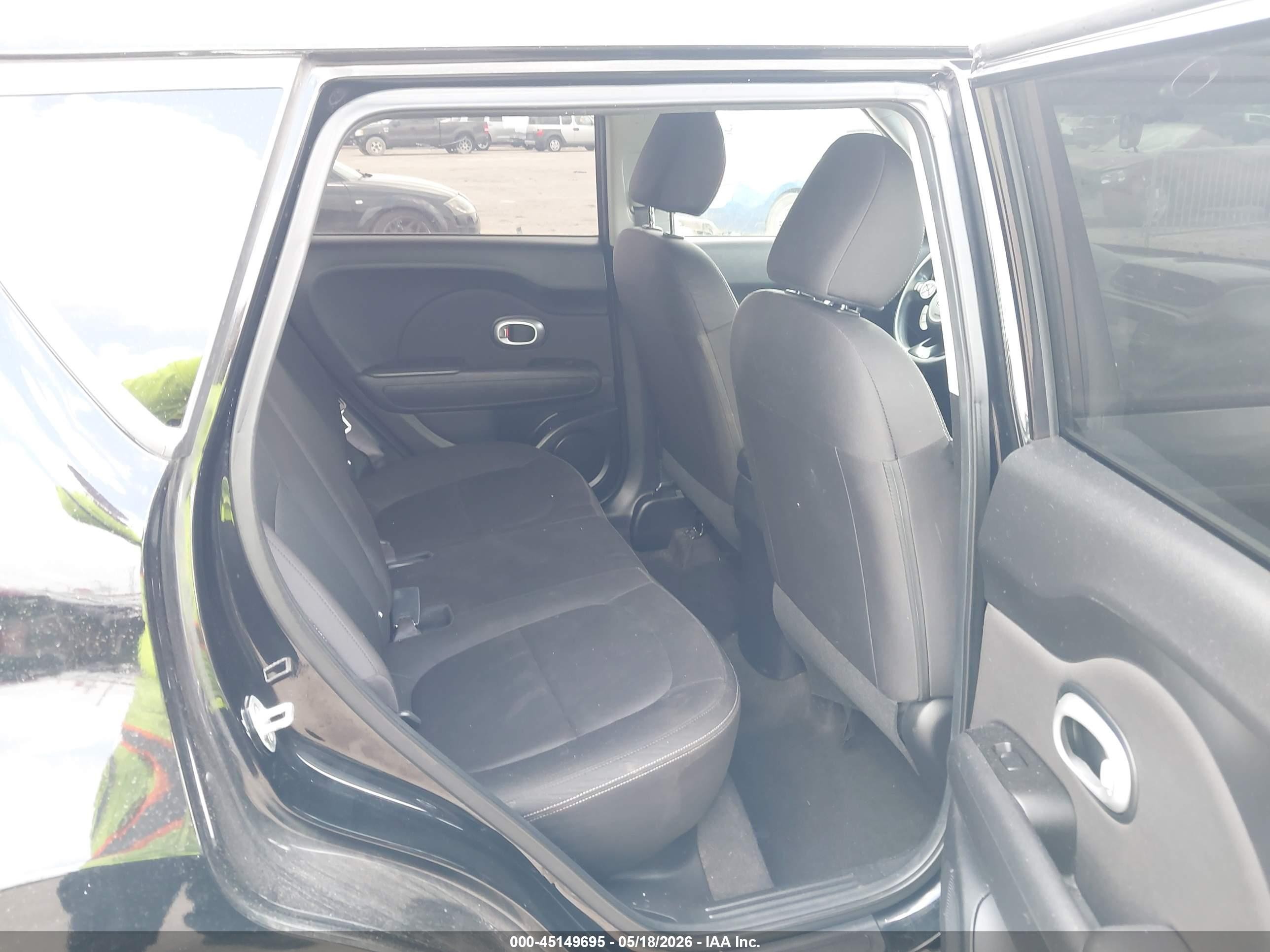 2016 Kia Soul   Black vin: KNDJN2A29G7271786
