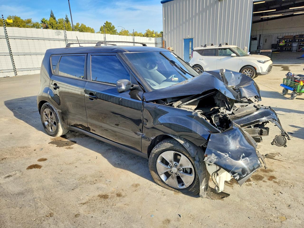 2016 Kia Soul Base Black vin: KNDJN2A29G7287261