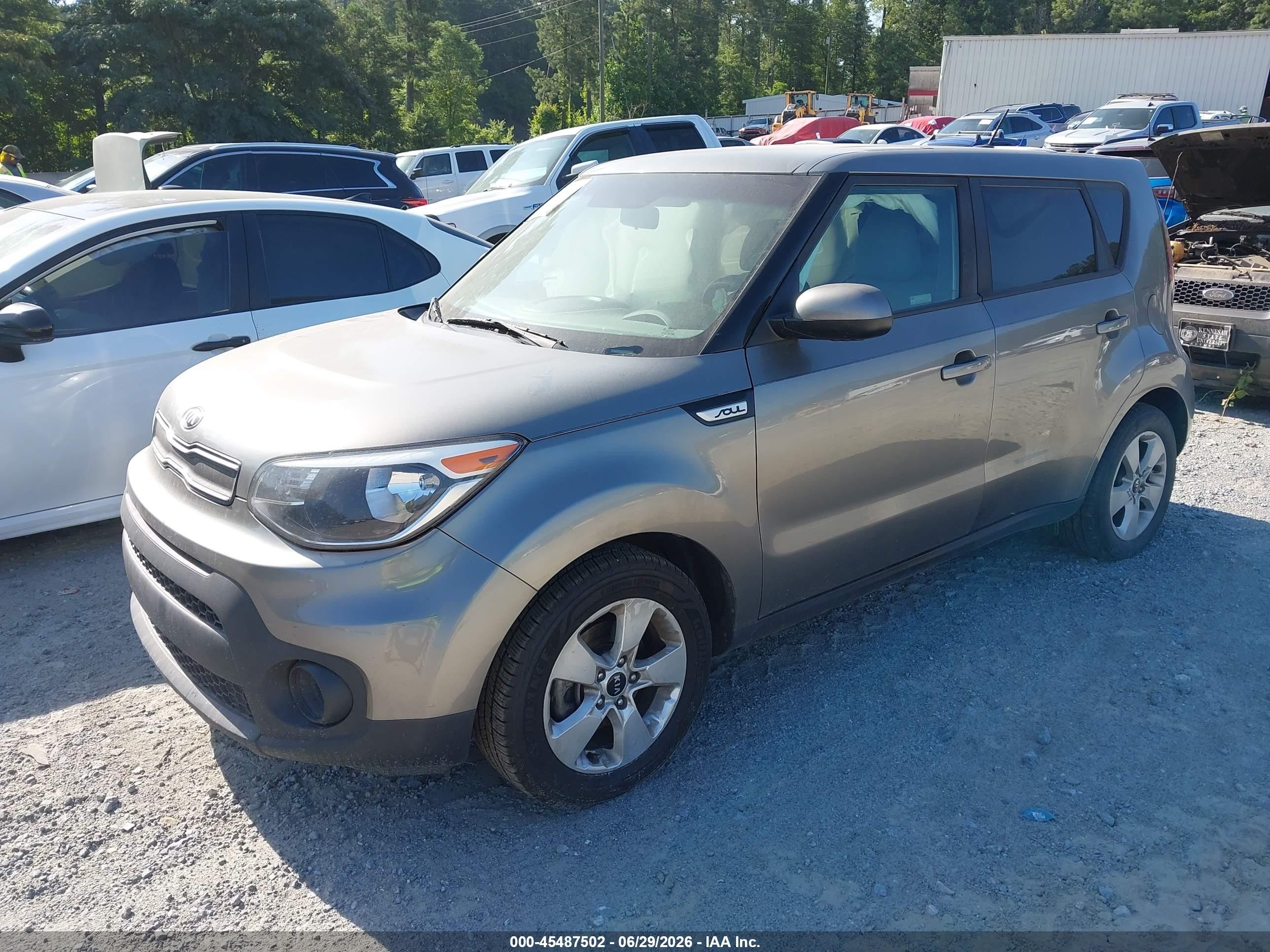 2019 Kia Soul Gray vin: KNDJN2A29K7022543