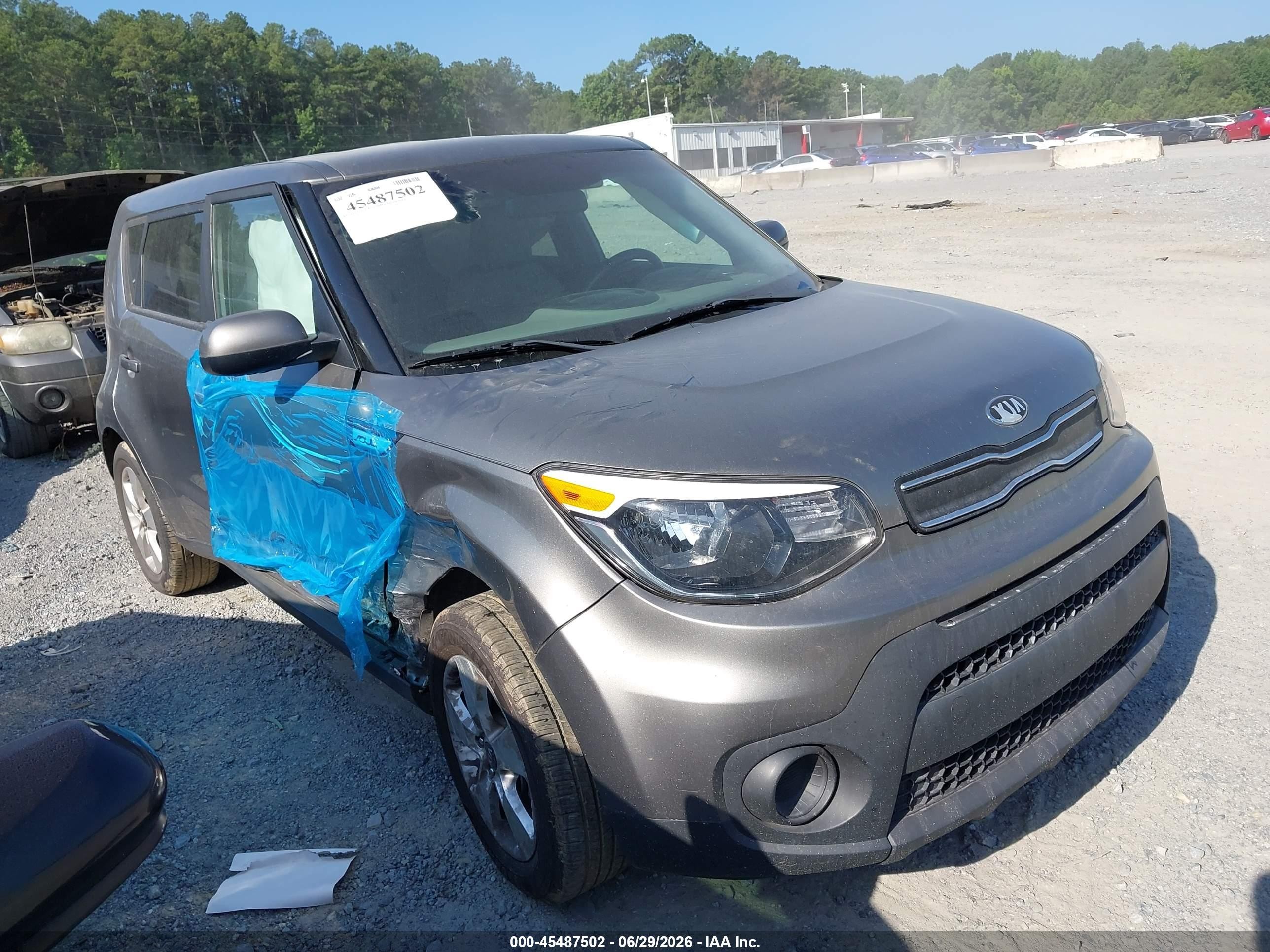 2019 Kia Soul Gray vin: KNDJN2A29K7022543