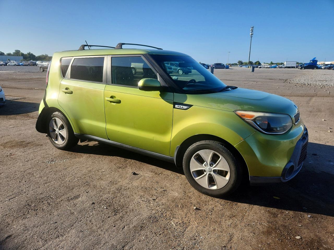 2015 Kia Soul Base Green vin: KNDJN2A2X7799884