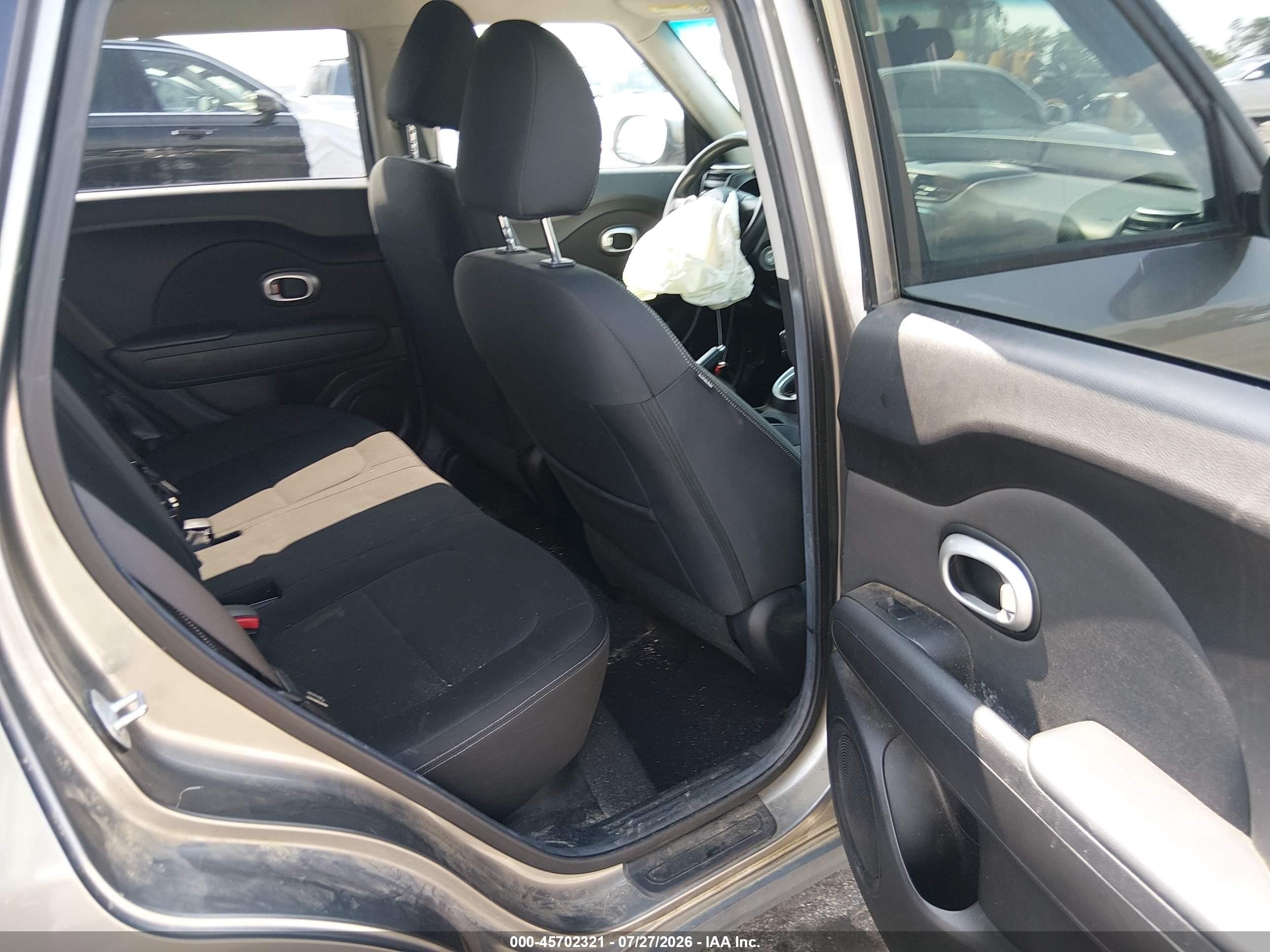 2014 Kia Soul   Gray vin: KNDJN2A2XE7093674