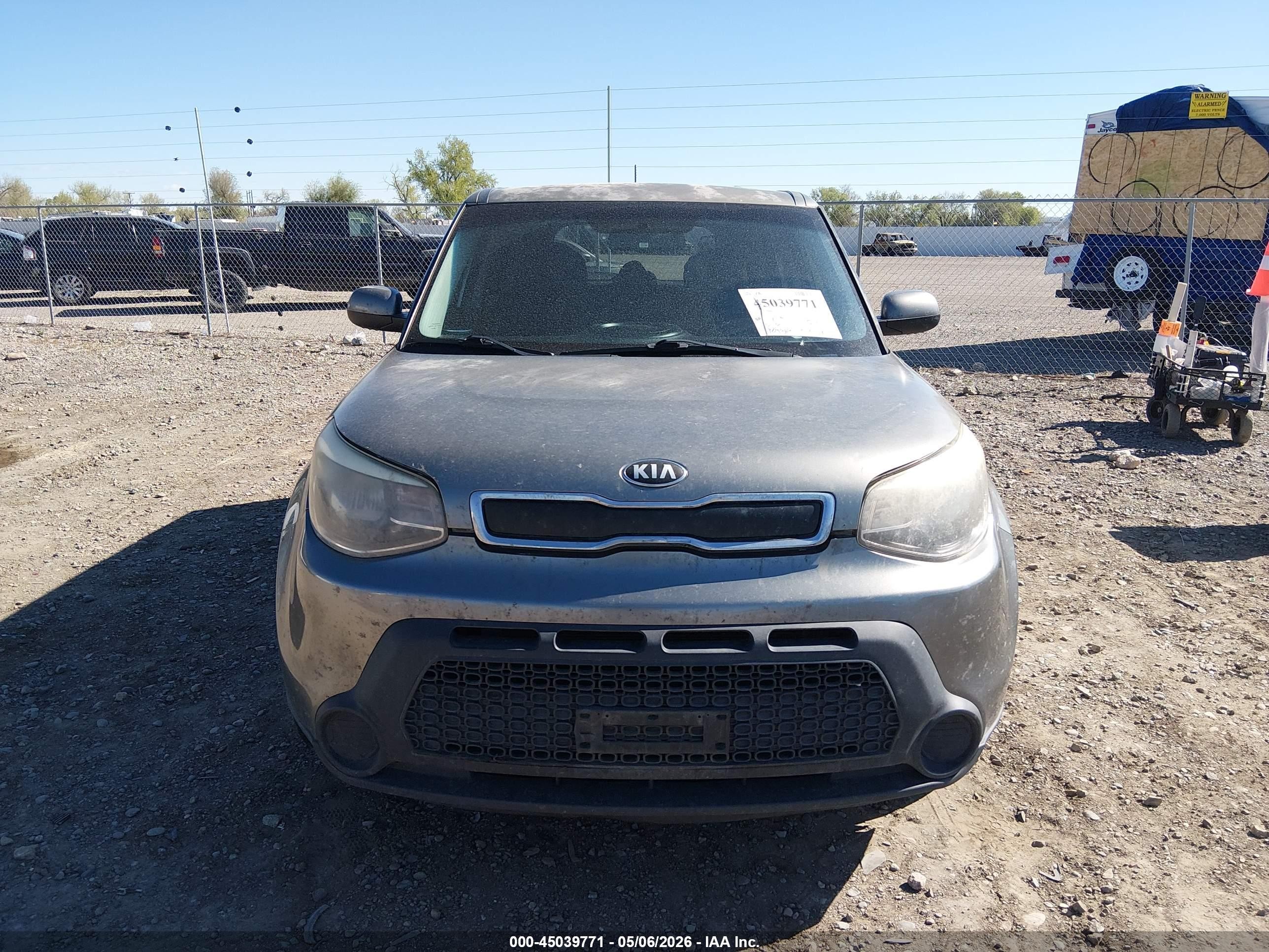 2014 Kia Soul   Silver vin: KNDJN2A2XE7097319