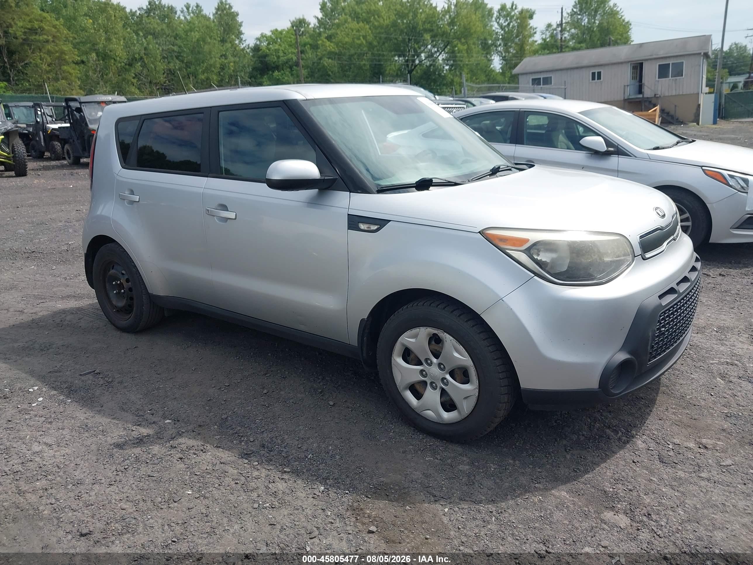2014 Kia Soul   Серебряный vin: KNDJN2A2XE7704237