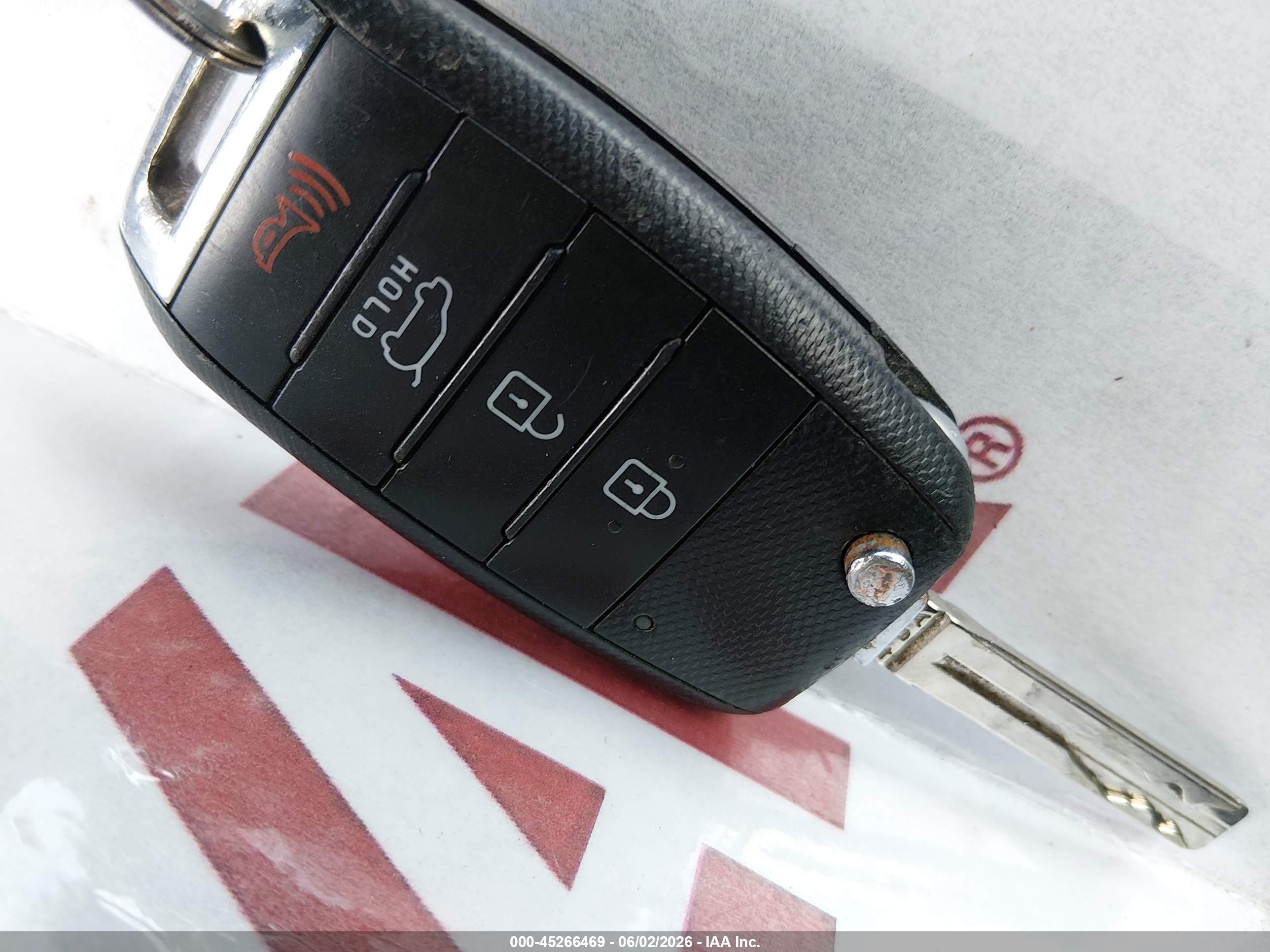 2014 Kia Soul   Silver vin: KNDJN2A2XE7721281