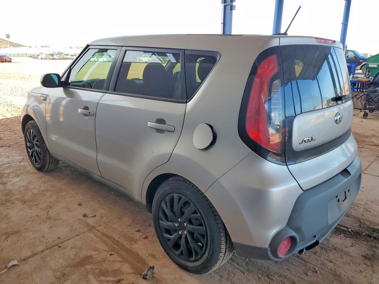 2014 Kia Soul Base Silver vin: KNDJN2A2XE7737304