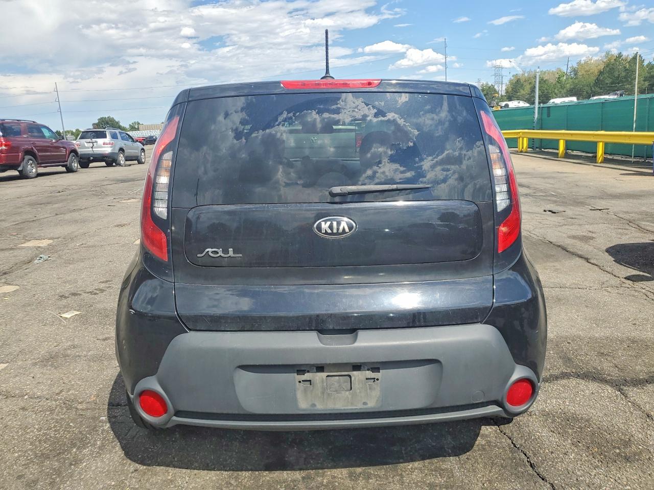 2015 Kia Soul Black vin: KNDJN2A2XF7133138
