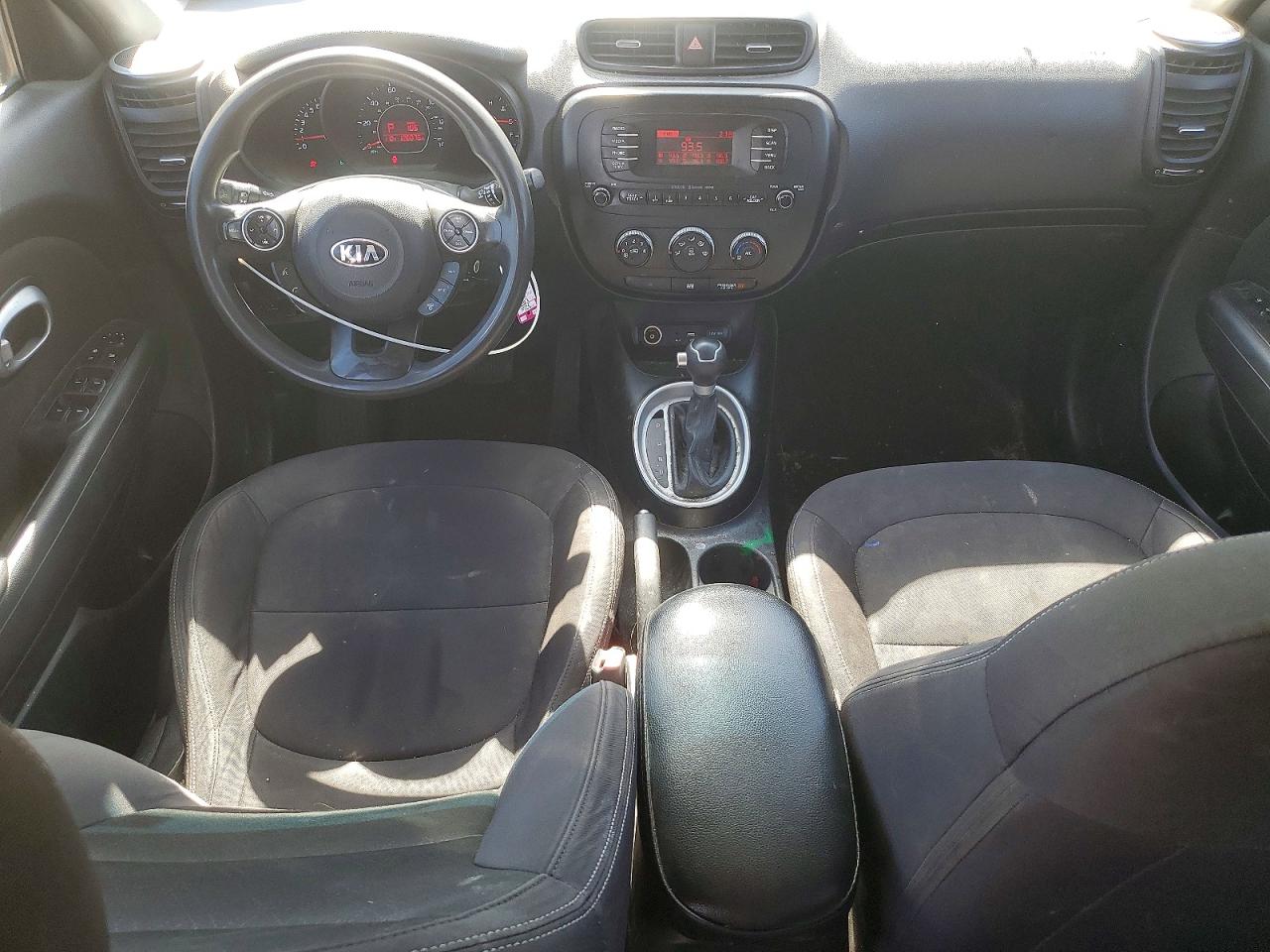 2015 Kia Soul Base Black vin: KNDJN2A2XF7168441