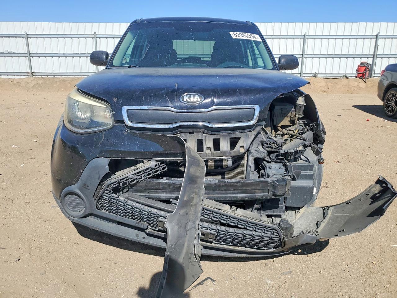 2015 Kia Soul Base Black vin: KNDJN2A2XF7168441