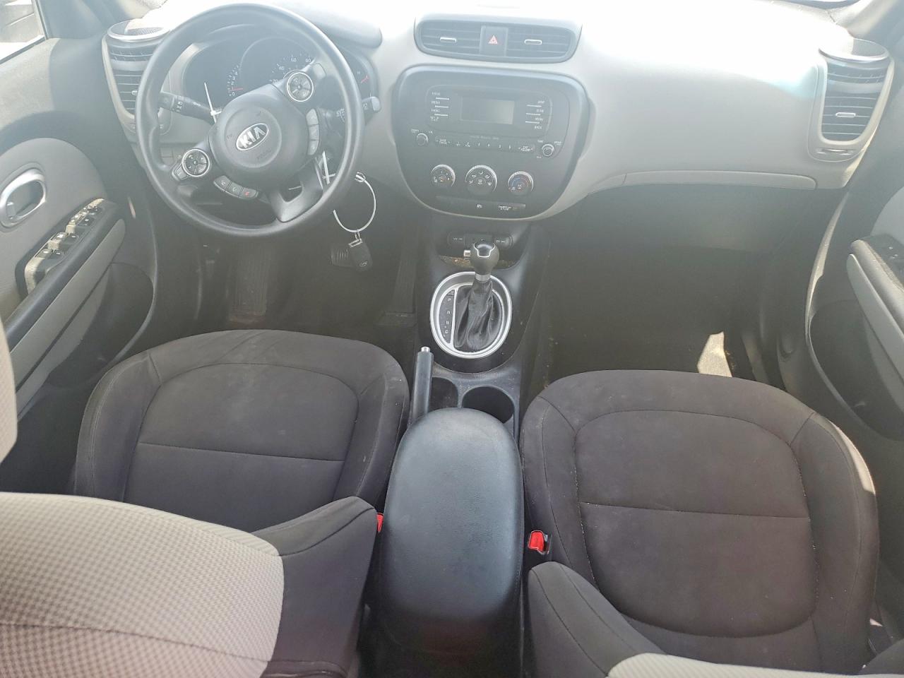 2015 Kia Soul Base Gray vin: KNDJN2A2XF7168648