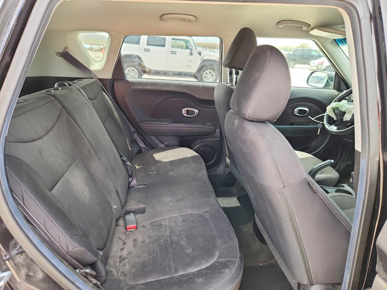 2015 Kia Soul Base Black vin: KNDJN2A2XF7170481