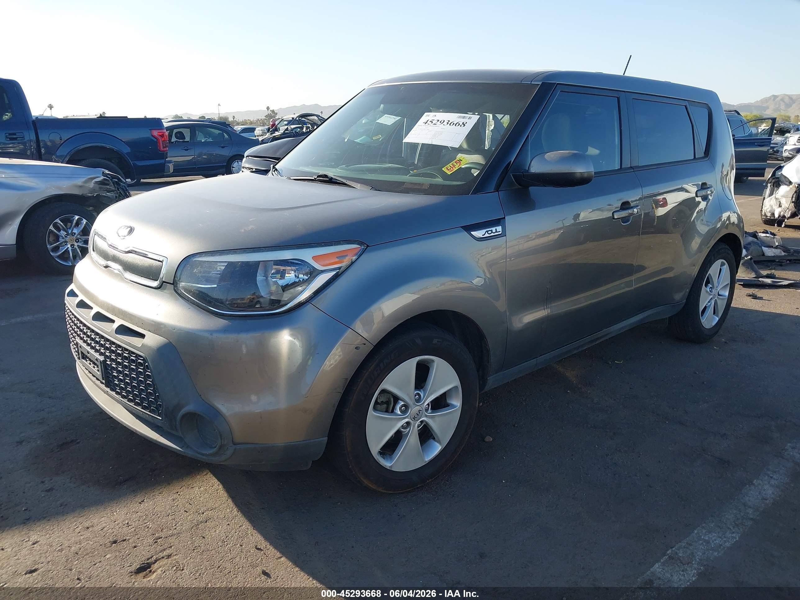 2015 Kia Soul   Gray vin: KNDJN2A2XF7170884