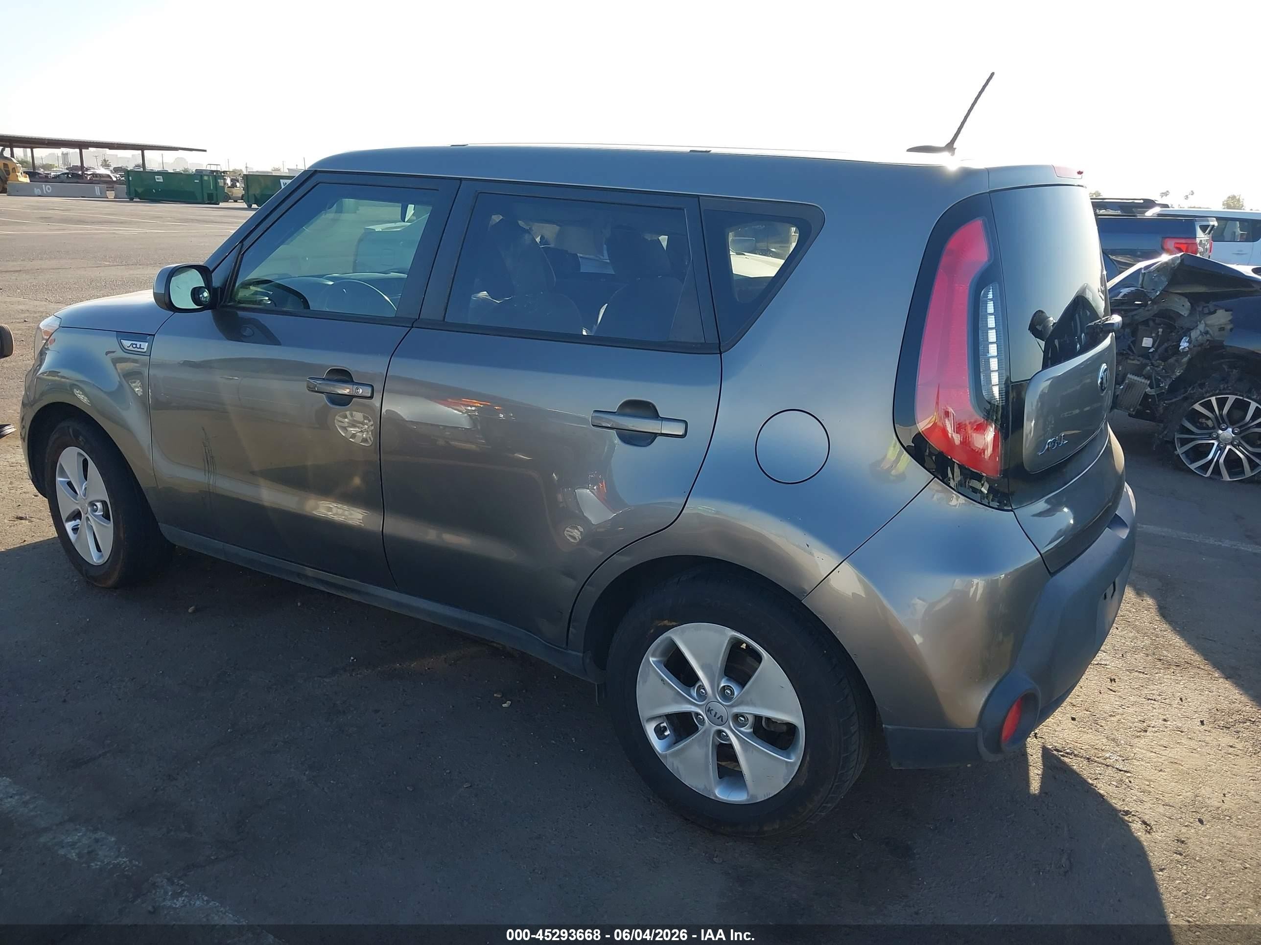 2015 Kia Soul   Gray vin: KNDJN2A2XF7170884