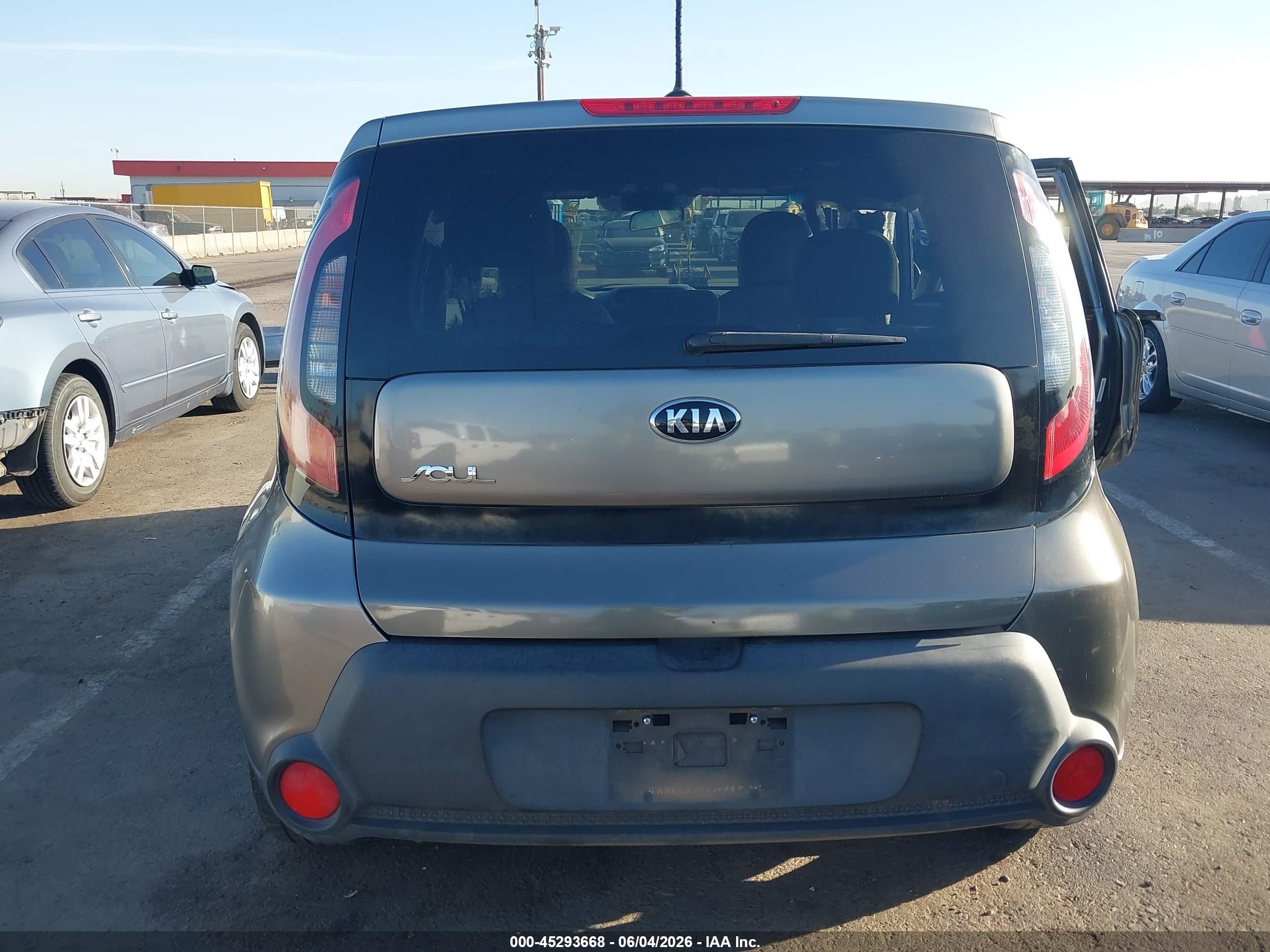 2015 Kia Soul   Gray vin: KNDJN2A2XF7170884