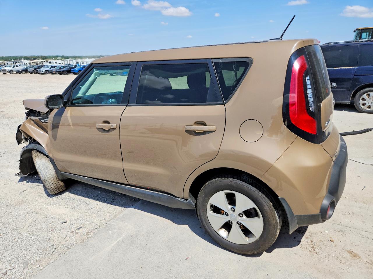 2015 Kia Soul Base Brown vin: KNDJN2A2XF7189306