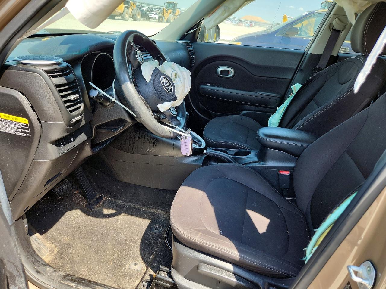 2015 Kia Soul Base Brown vin: KNDJN2A2XF7189306