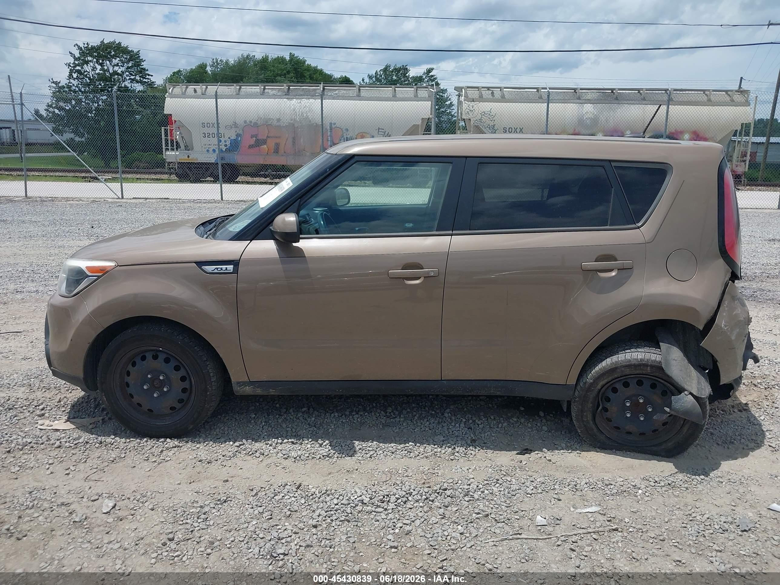 2015 Kia Soul   Brown vin: KNDJN2A2XF7220893