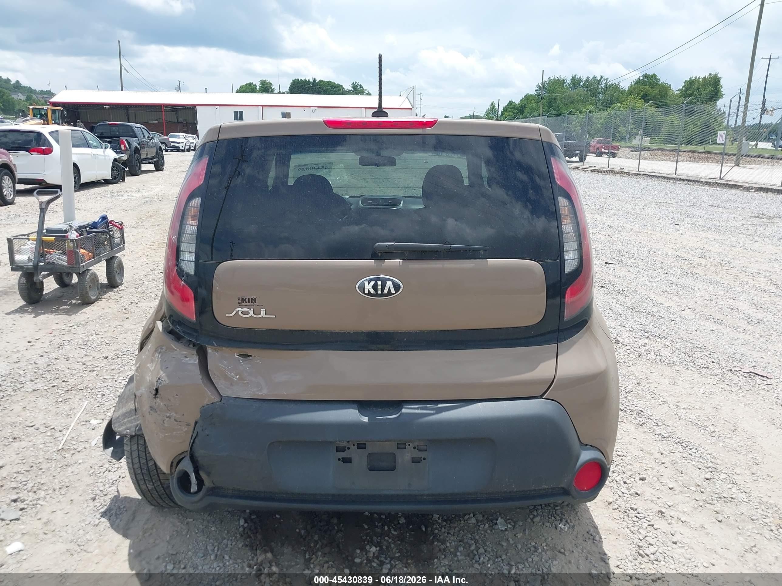 2015 Kia Soul   Brown vin: KNDJN2A2XF7220893