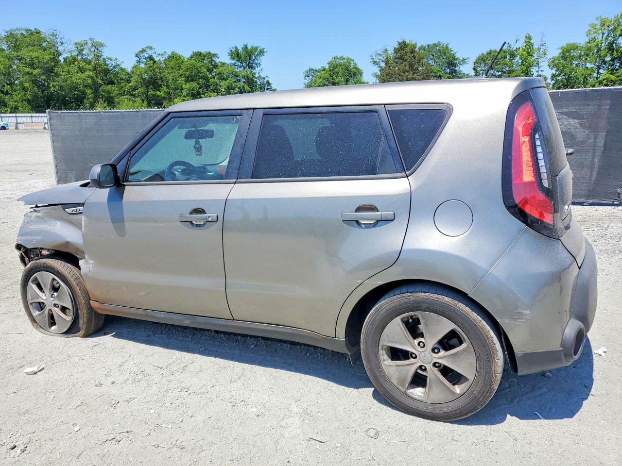2015 Kia Soul Base Gray vin: KNDJN2A2XF7236155