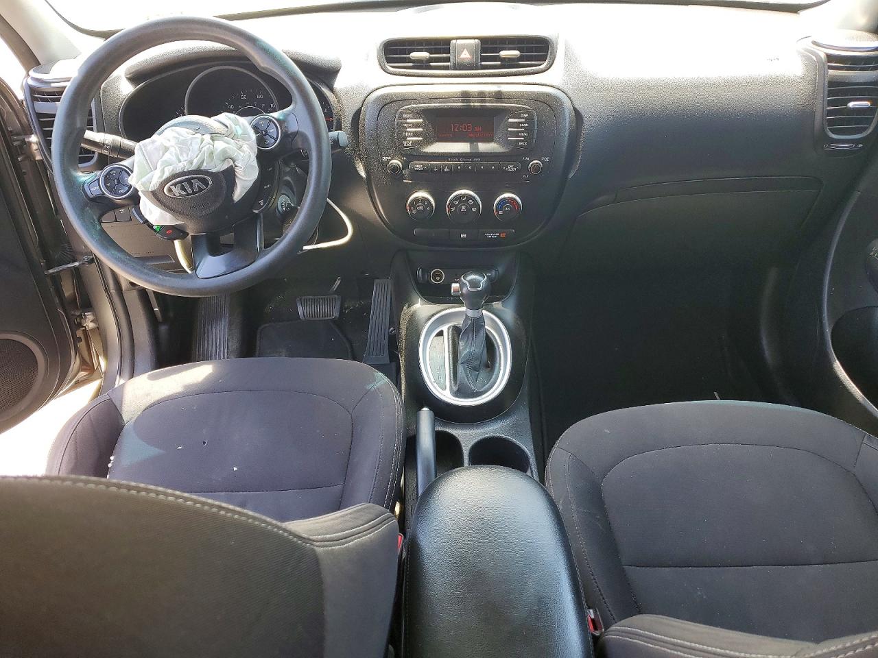 2015 Kia Soul Base Gray vin: KNDJN2A2XF7236155