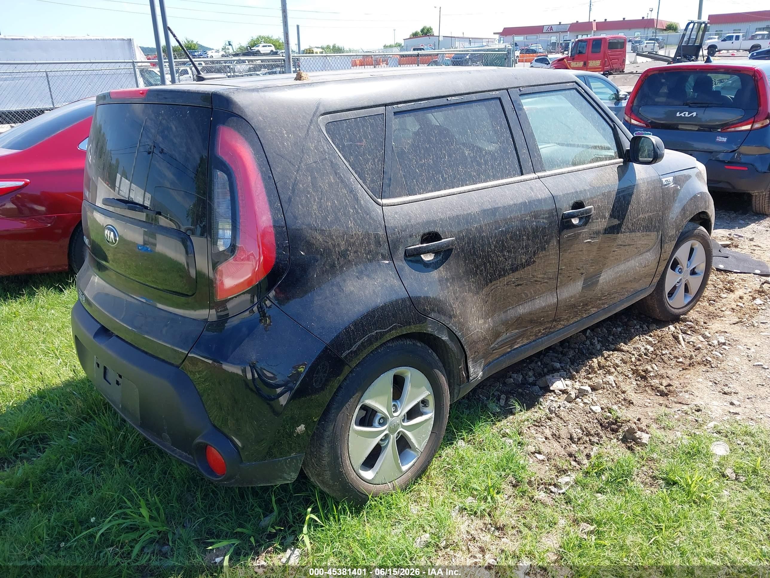 2016 Kia Soul   Black vin: KNDJN2A2XG7301104