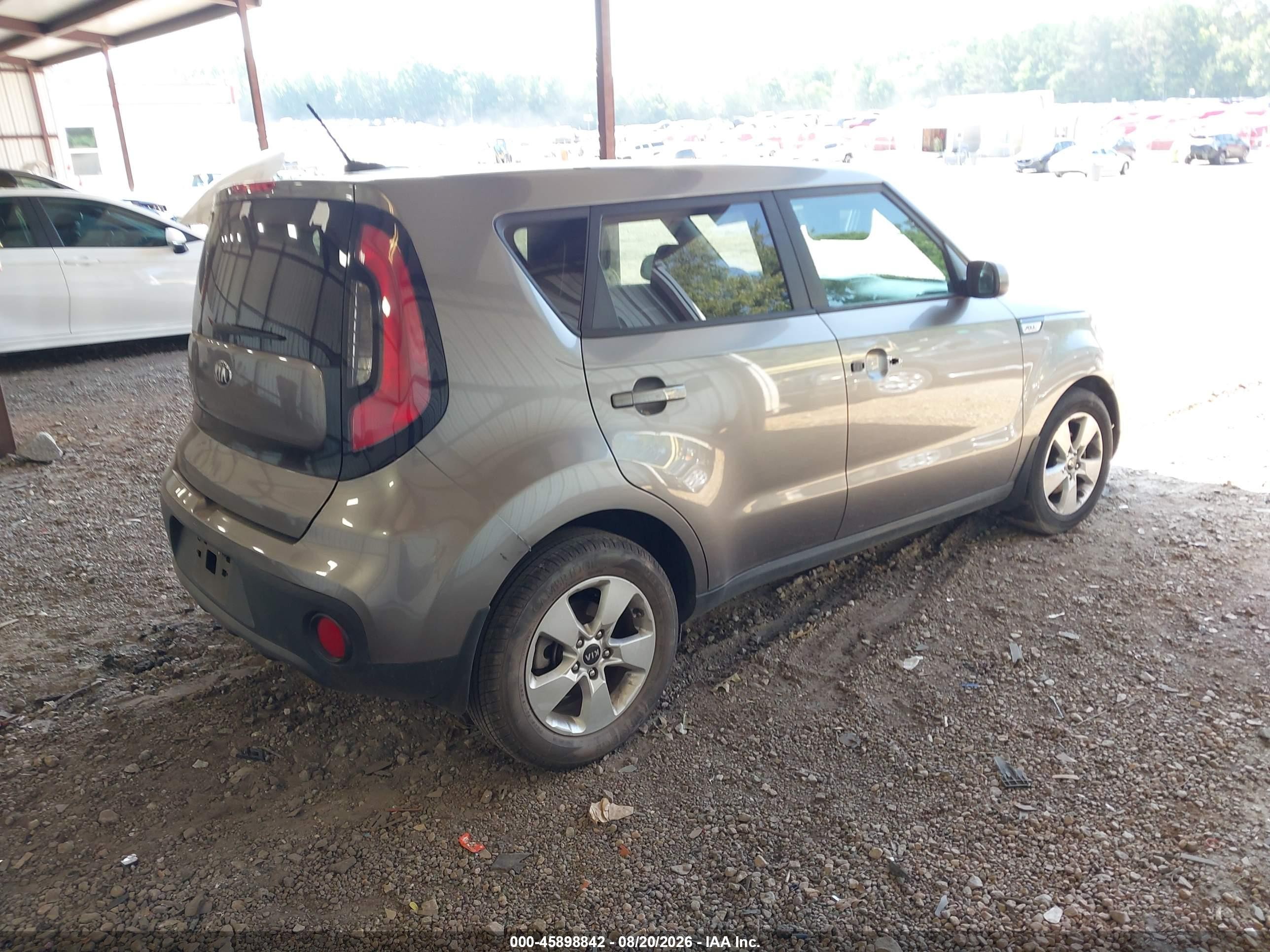 2017 Kia Soul ! Silver vin: KNDJN2A2XH7420921