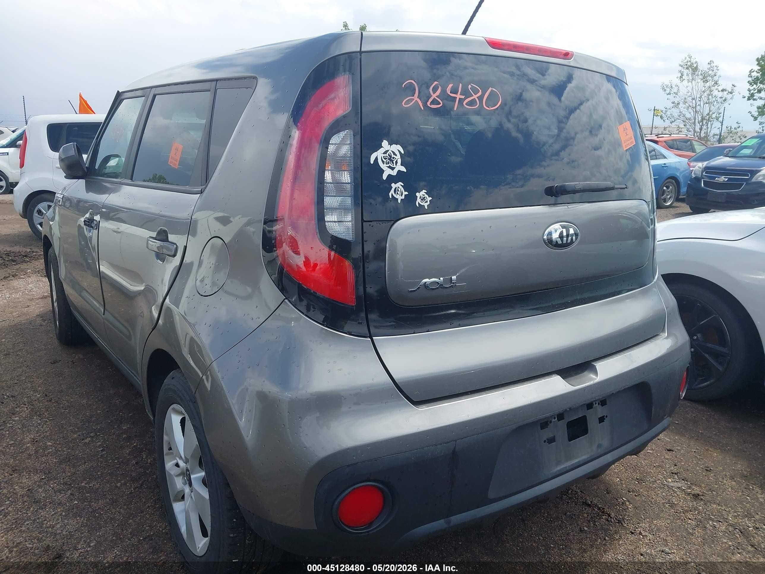 2018 Kia Soul   Pewter vin: KNDJN2A2XJ7595434