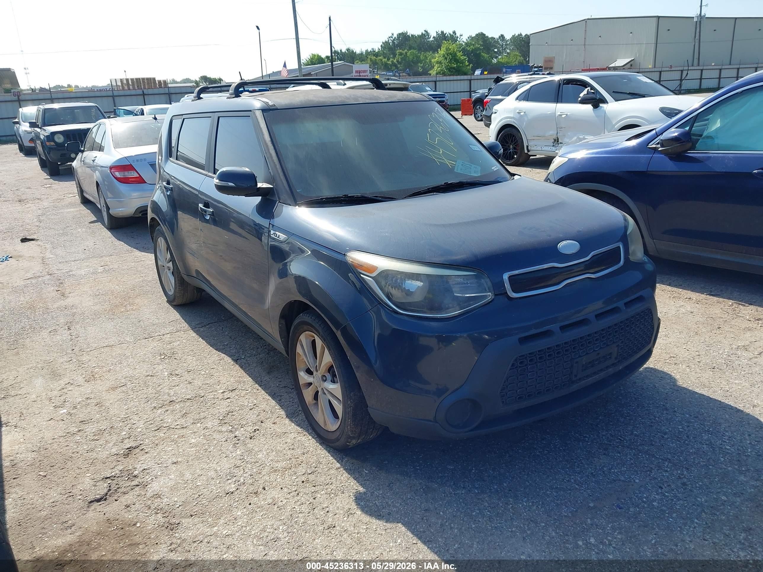 2014 Kia Soul + Blue vin: KNDJP3A50E7041304