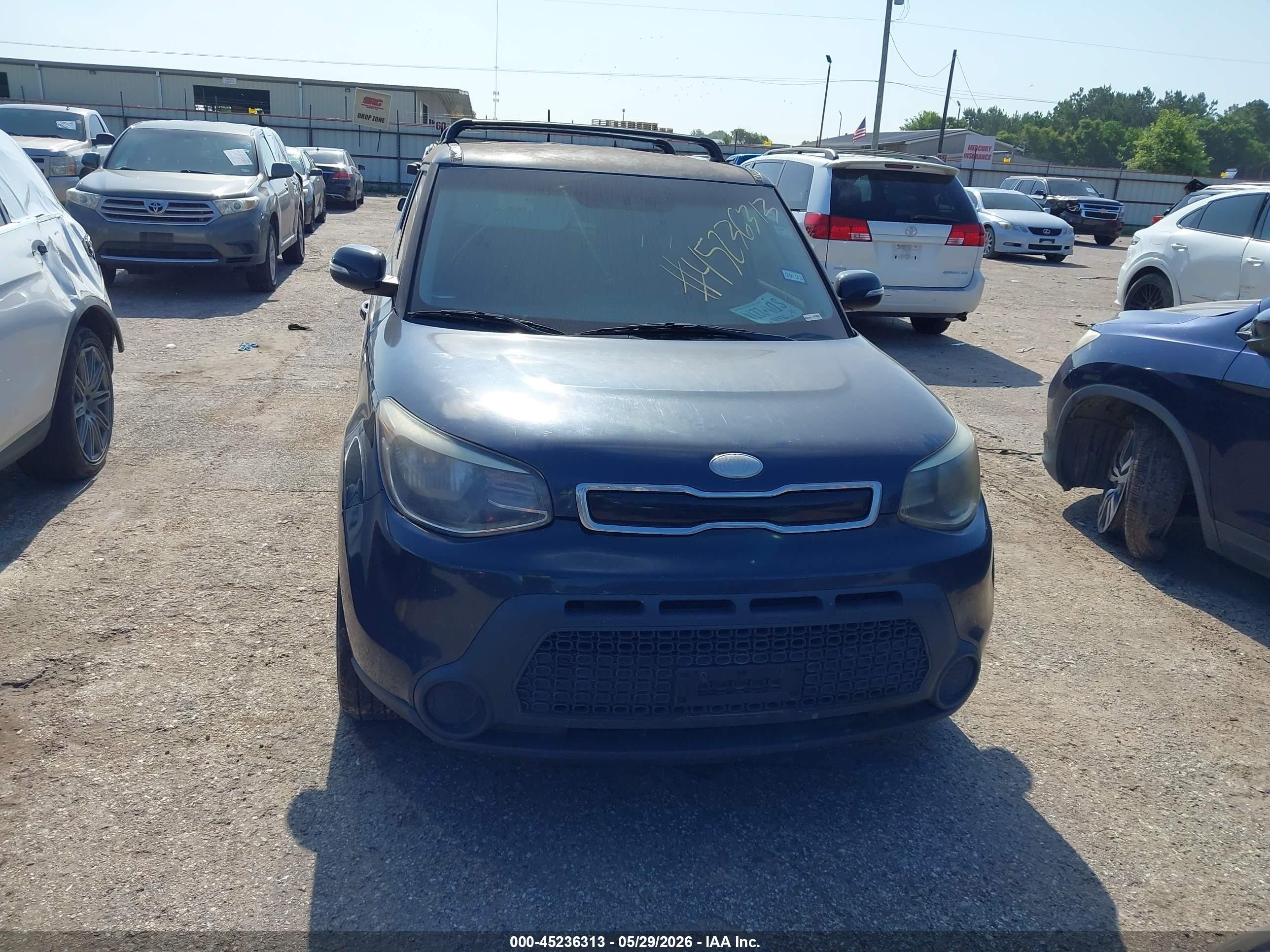 2014 Kia Soul + Blue vin: KNDJP3A50E7041304