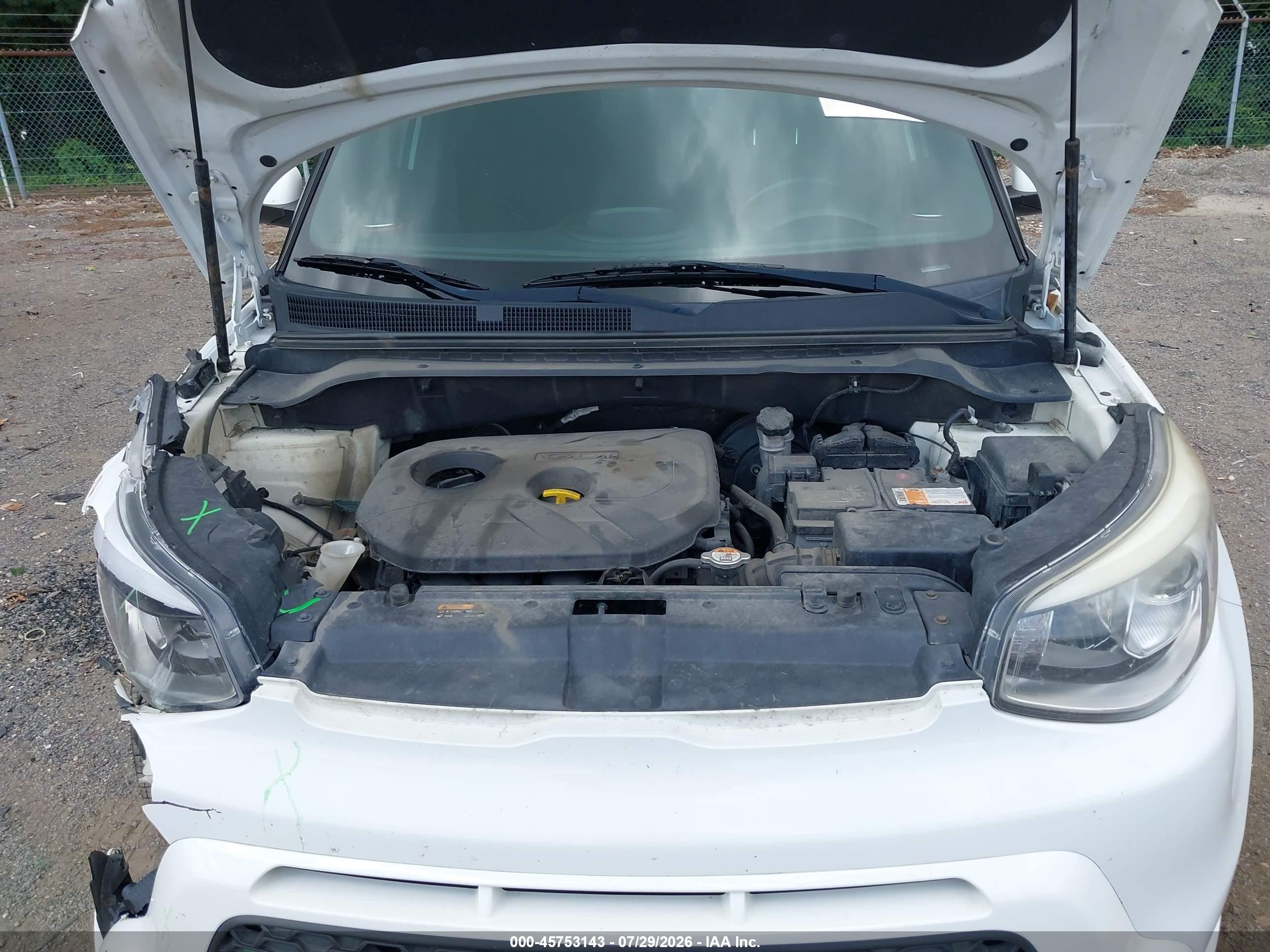 2014 Kia Soul + White vin: KNDJP3A50E7083875