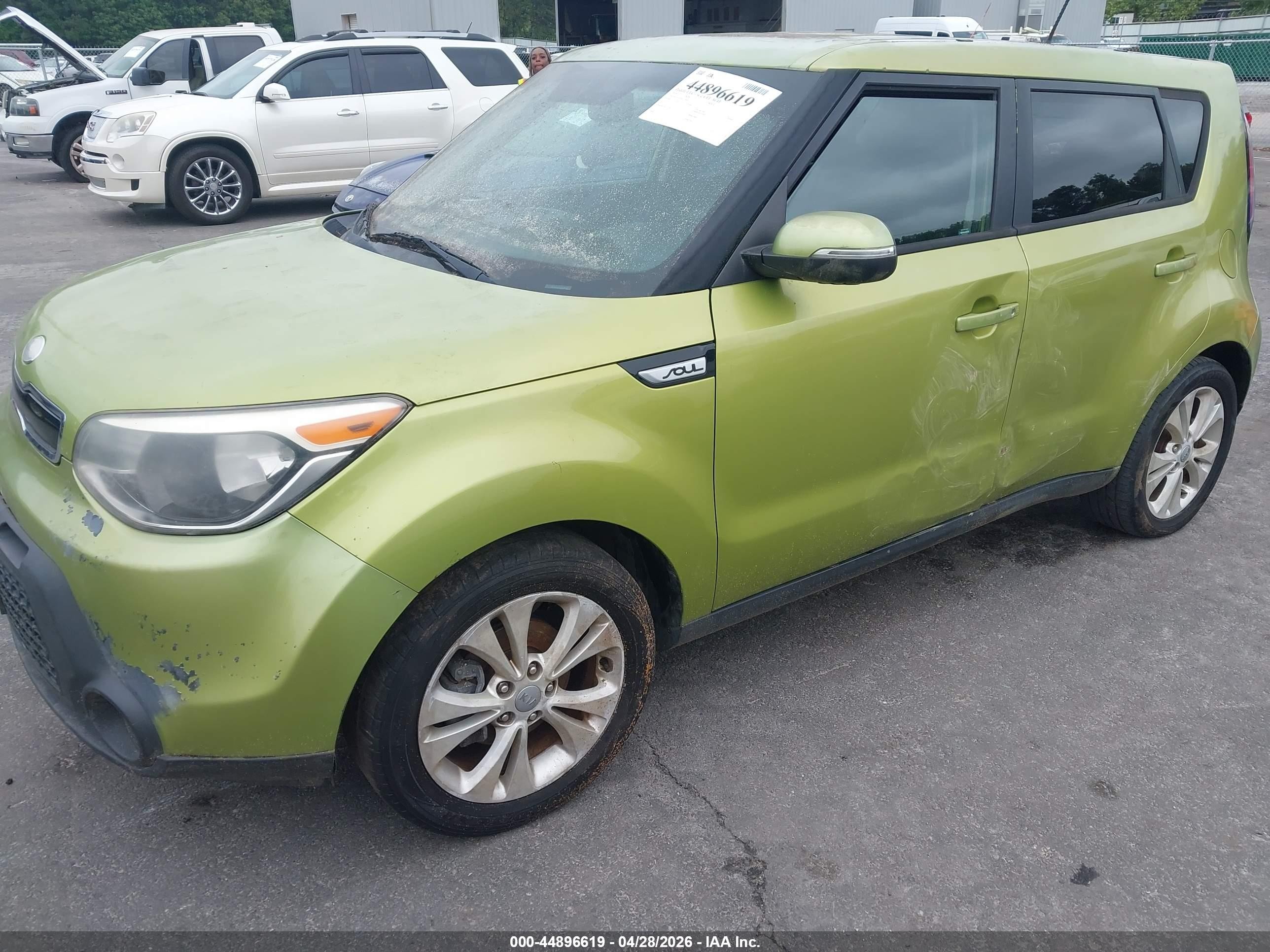 2014 Kia Soul + Green vin: KNDJP3A50E7708517