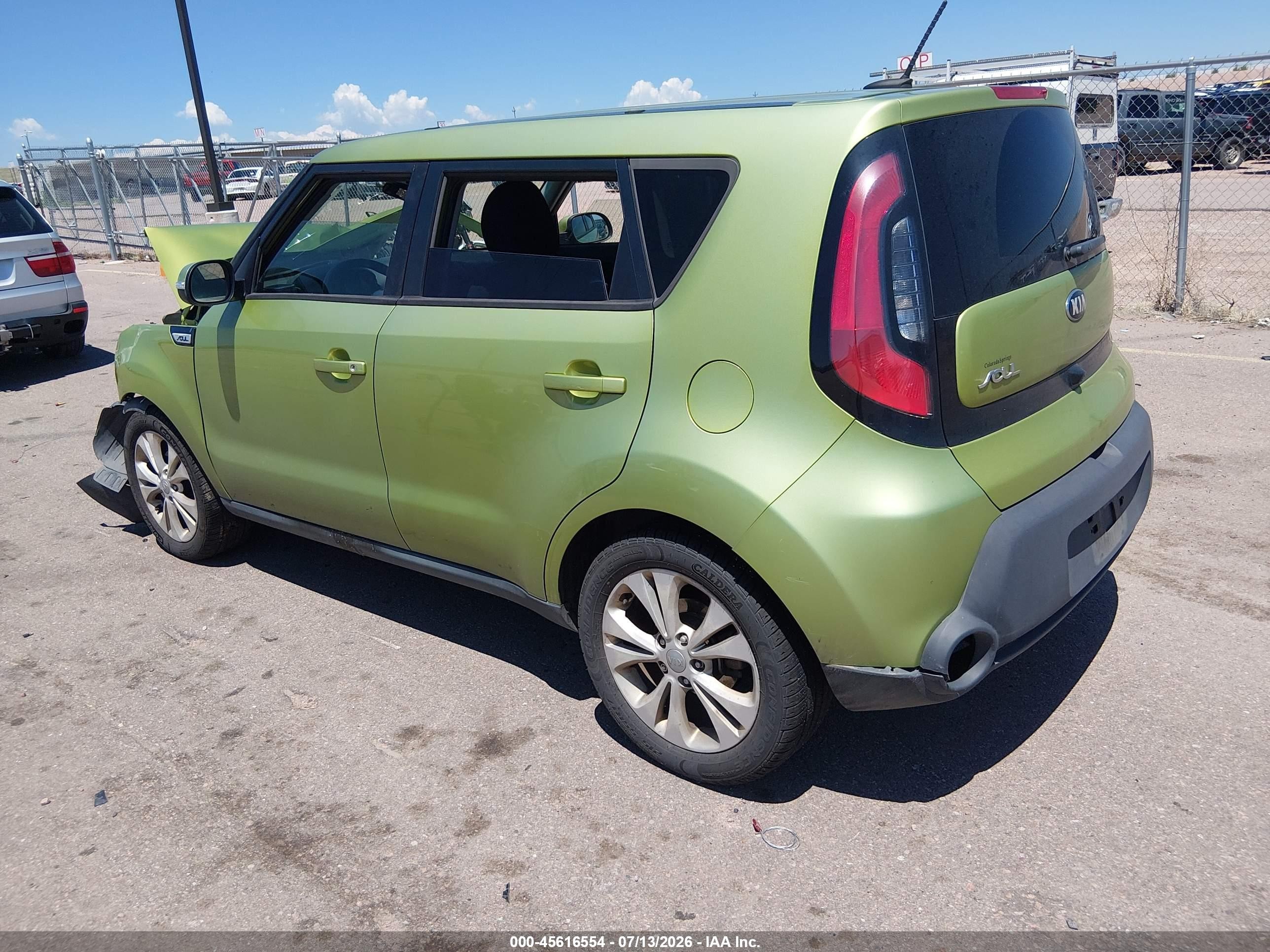 2014 Kia Soul + Green vin: KNDJP3A50E7708856