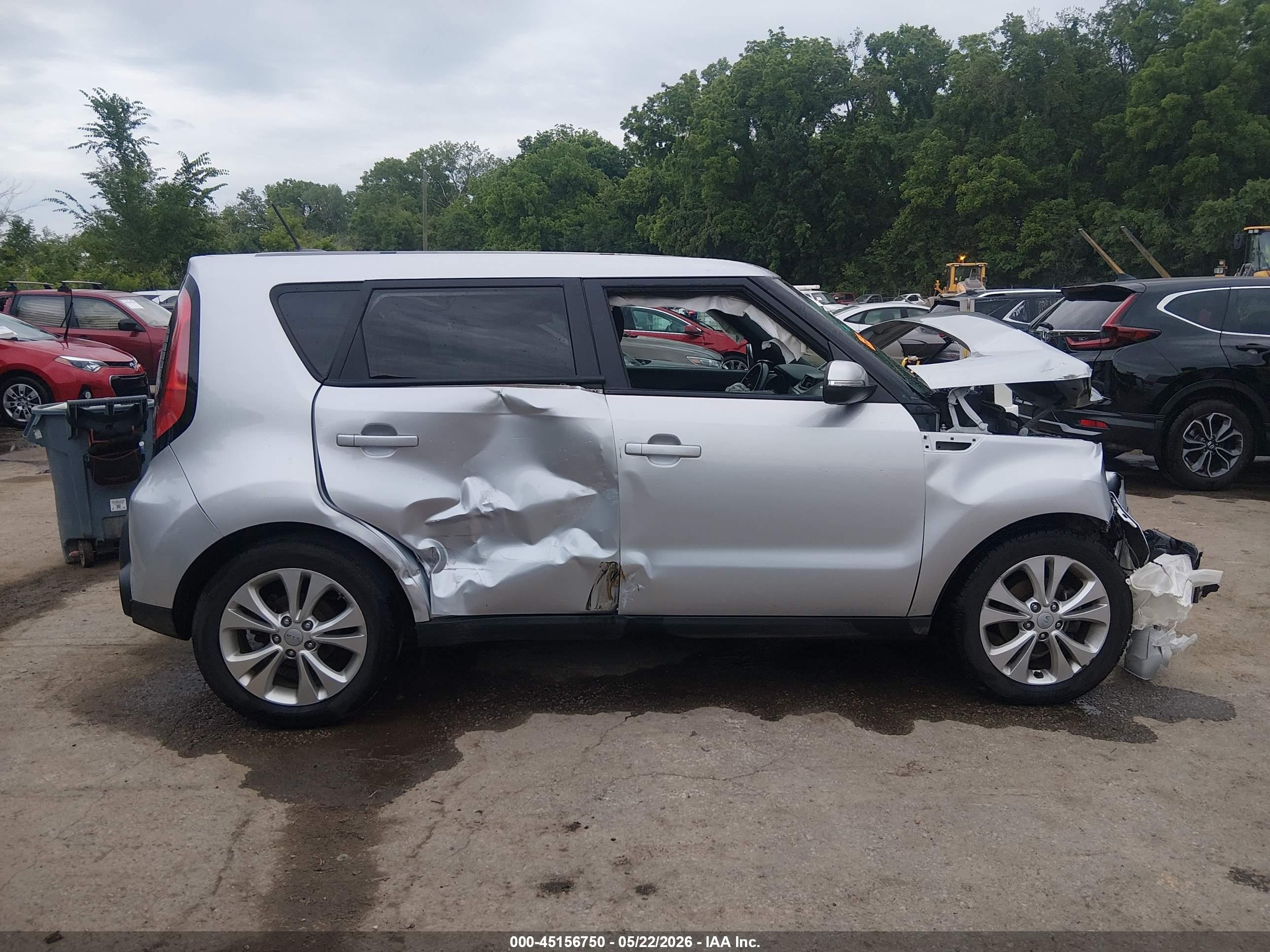 2014 Kia Soul + Silver vin: KNDJP3A50E7722904