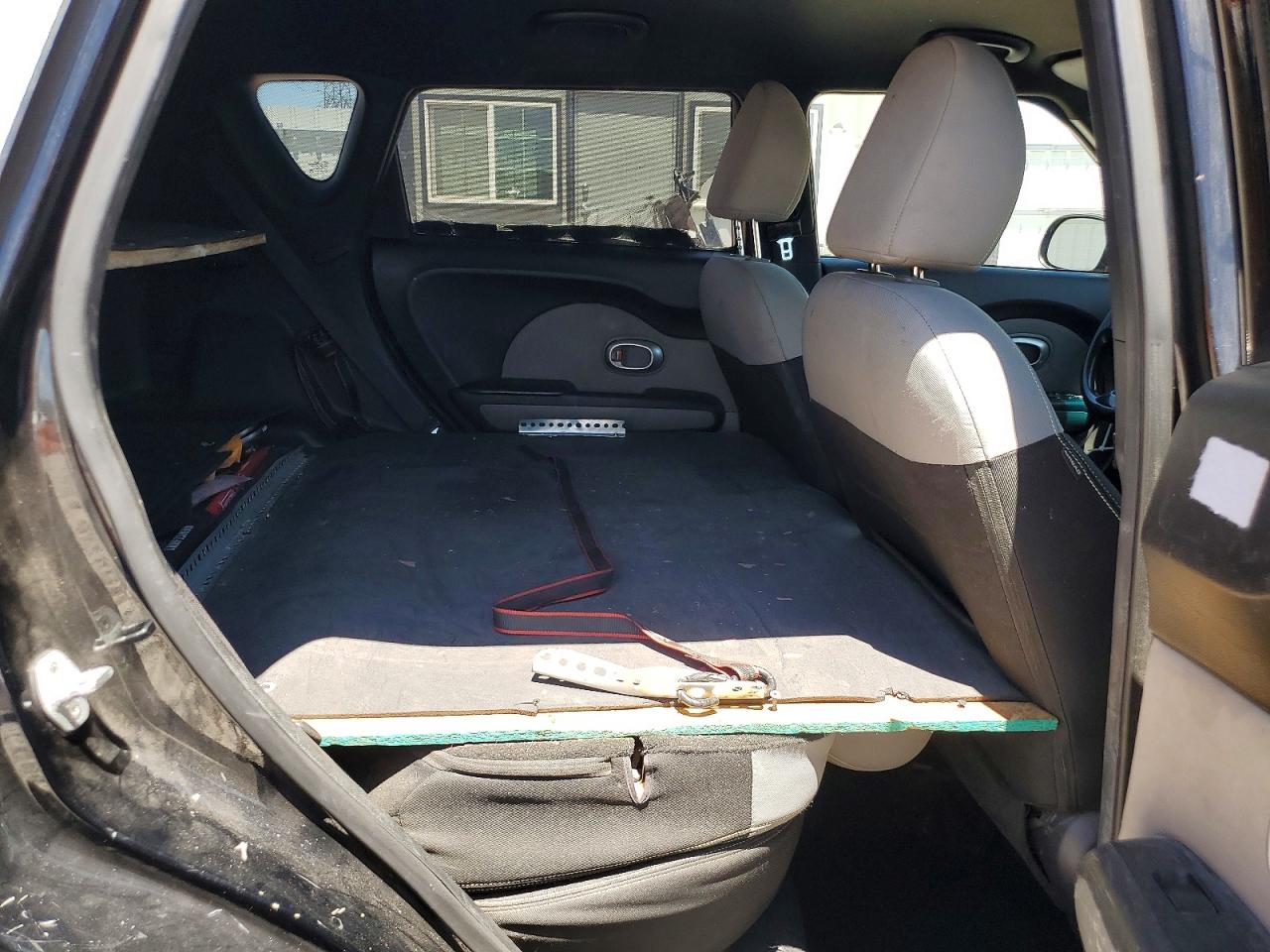 2015 Kia Soul + Черный vin: KNDJP3A50F7117749