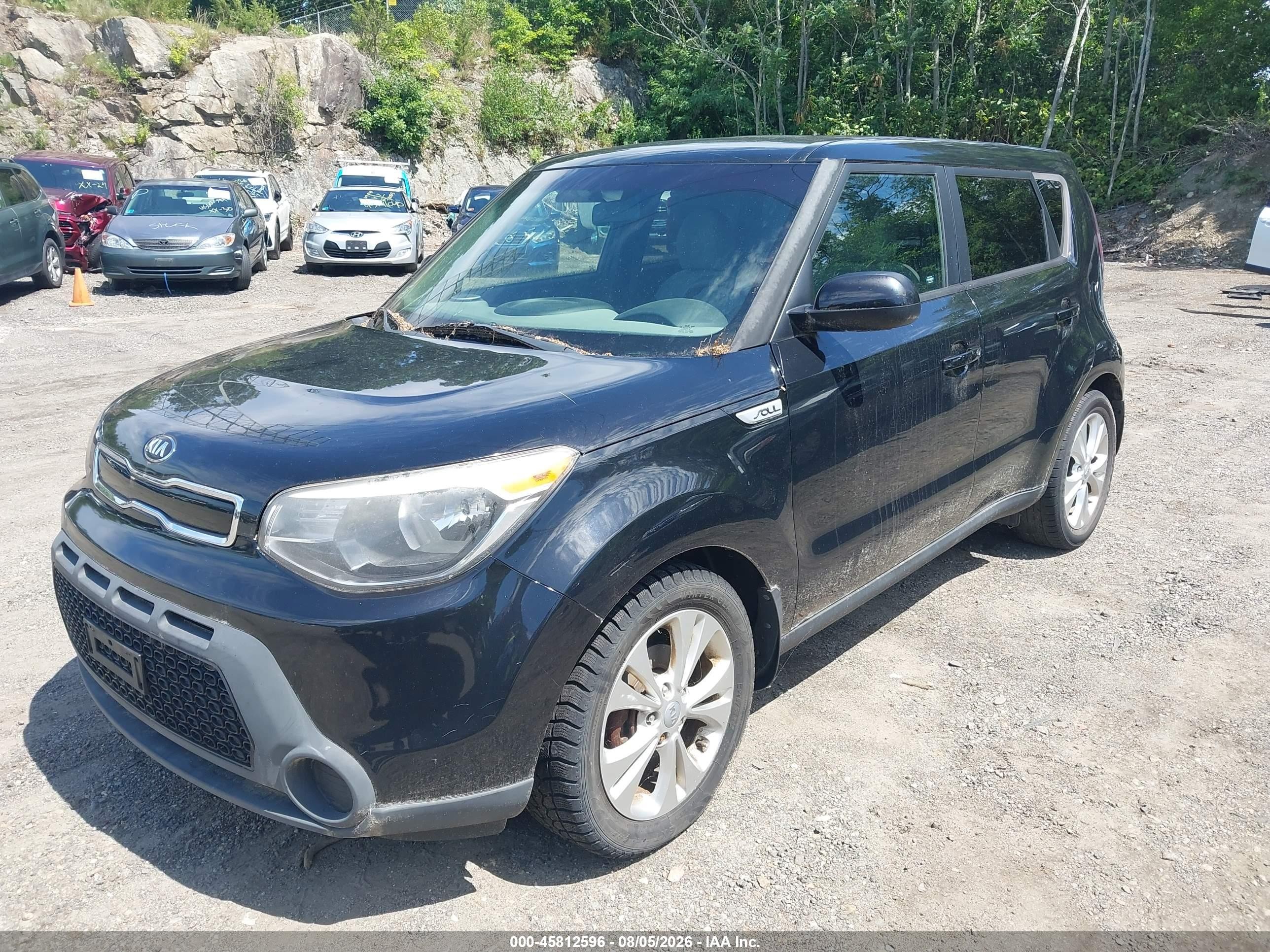 2015 Kia Soul + Black vin: KNDJP3A50F7128850