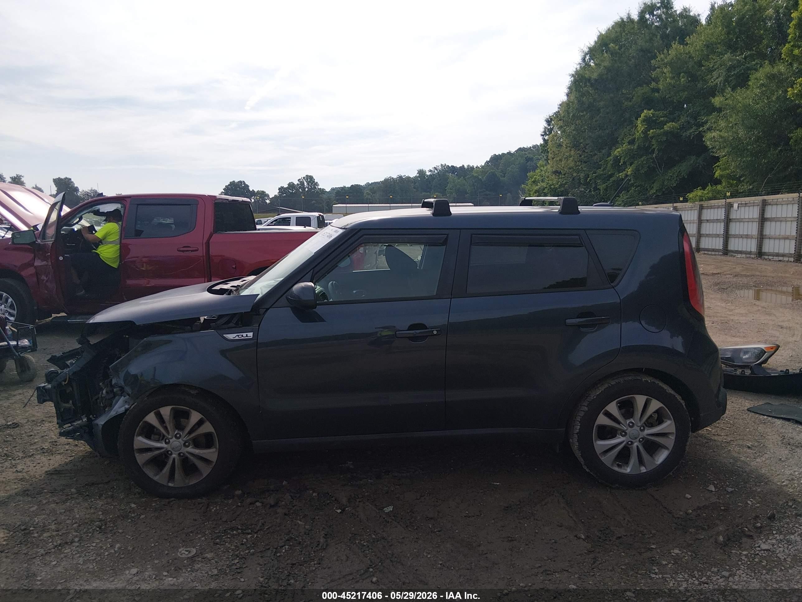 2015 Kia Soul + Gray vin: KNDJP3A50F7174601