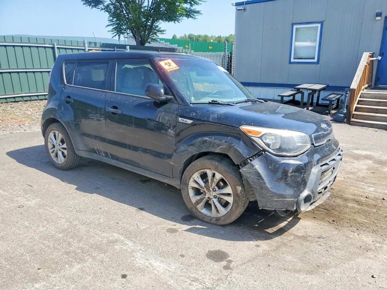 2015 Kia Soul + Black vin: KNDJP3A50F7181967