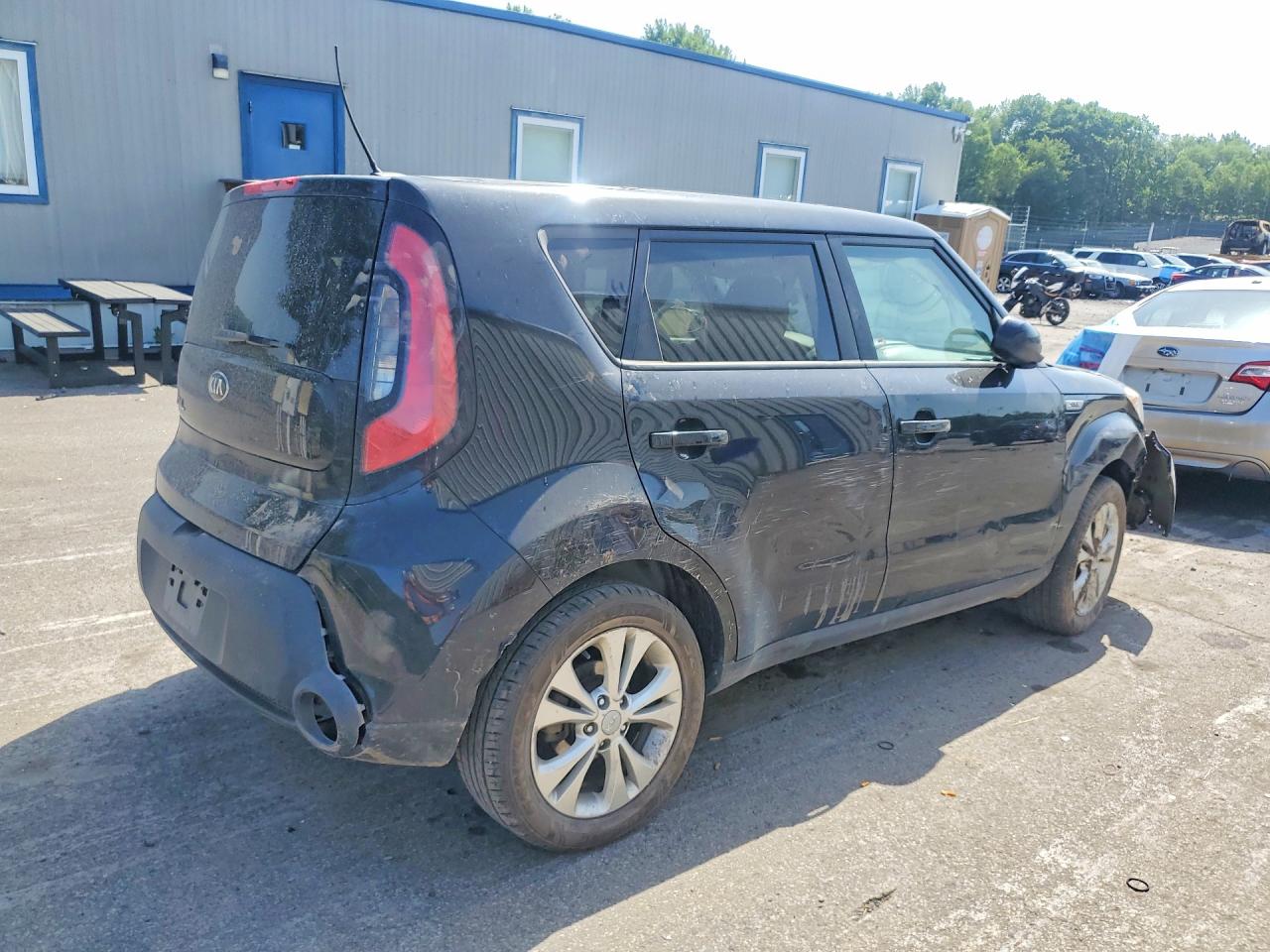 2015 Kia Soul + Black vin: KNDJP3A50F7181967