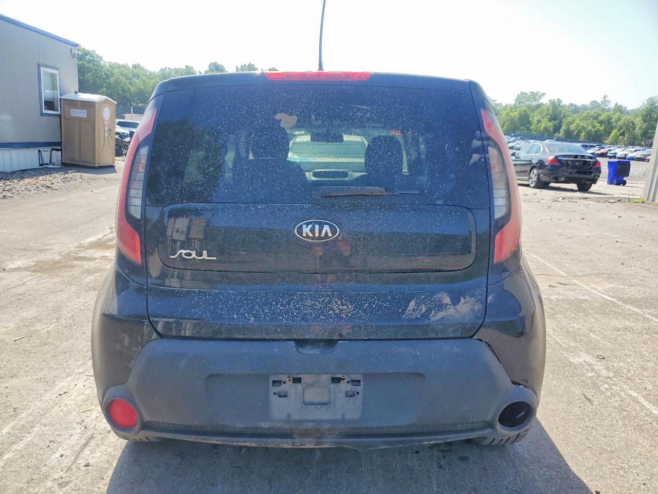 2015 Kia Soul + Black vin: KNDJP3A50F7181967