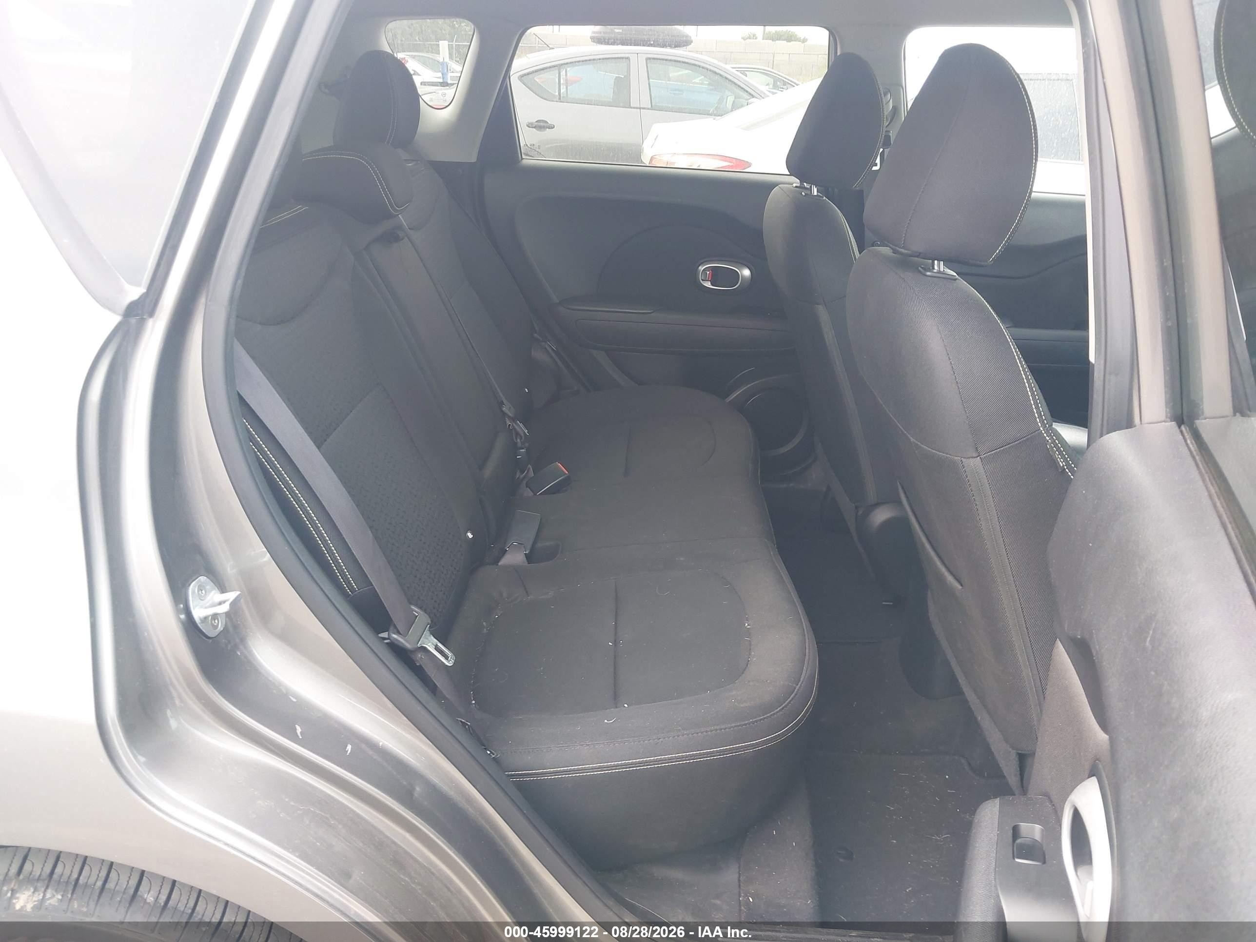 2015 Kia Soul + Gray vin: KNDJP3A50F7188160