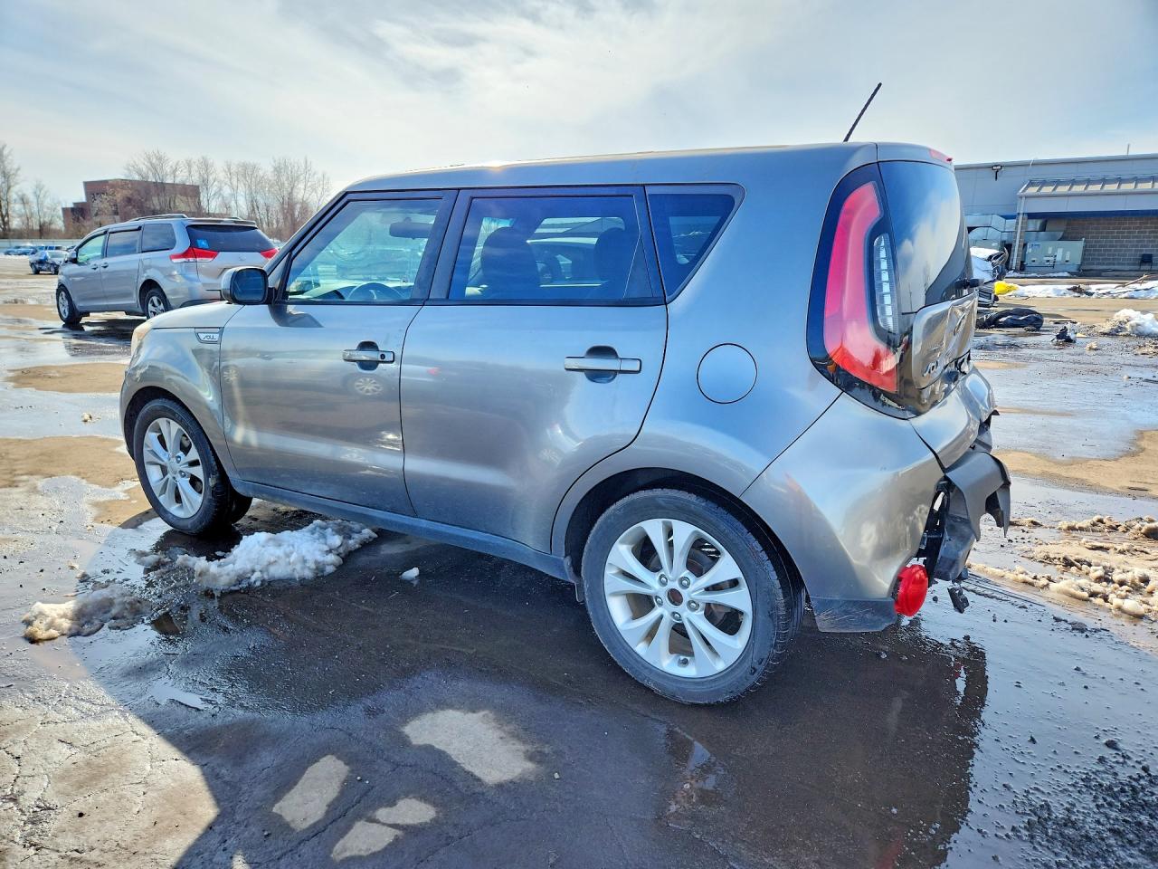 2015 Kia Soul + Gray vin: KNDJP3A50F7198087