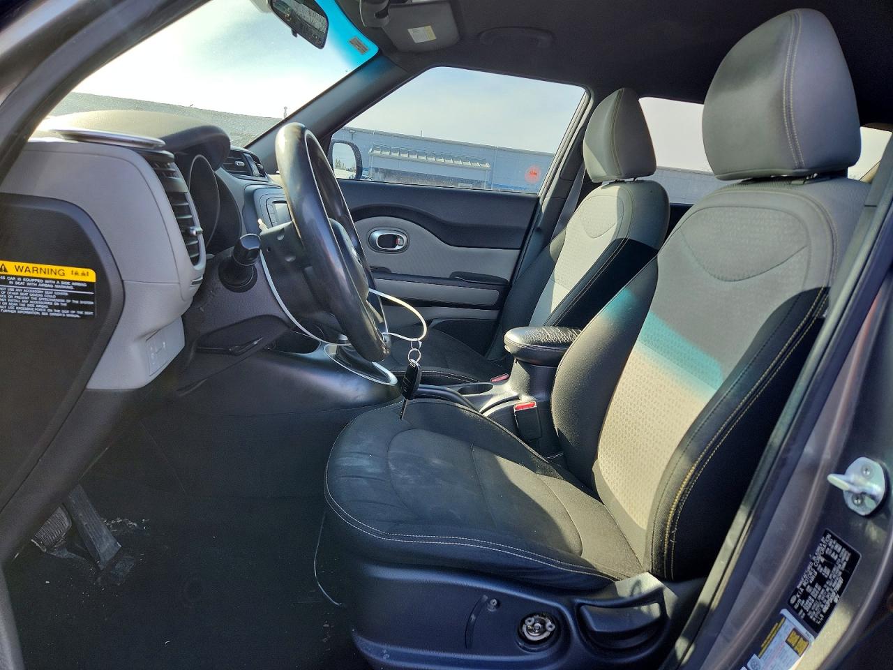 2015 Kia Soul + Gray vin: KNDJP3A50F7198087