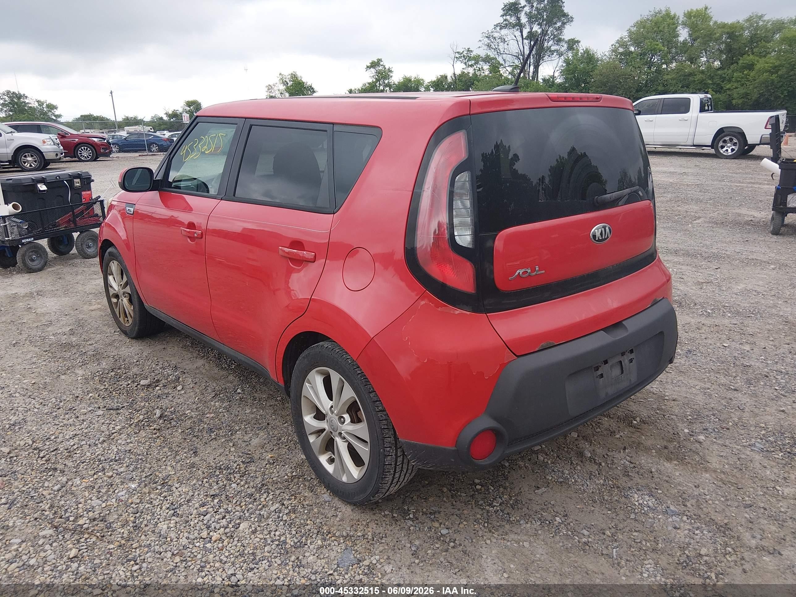 2015 Kia Soul + Red vin: KNDJP3A50F7757007